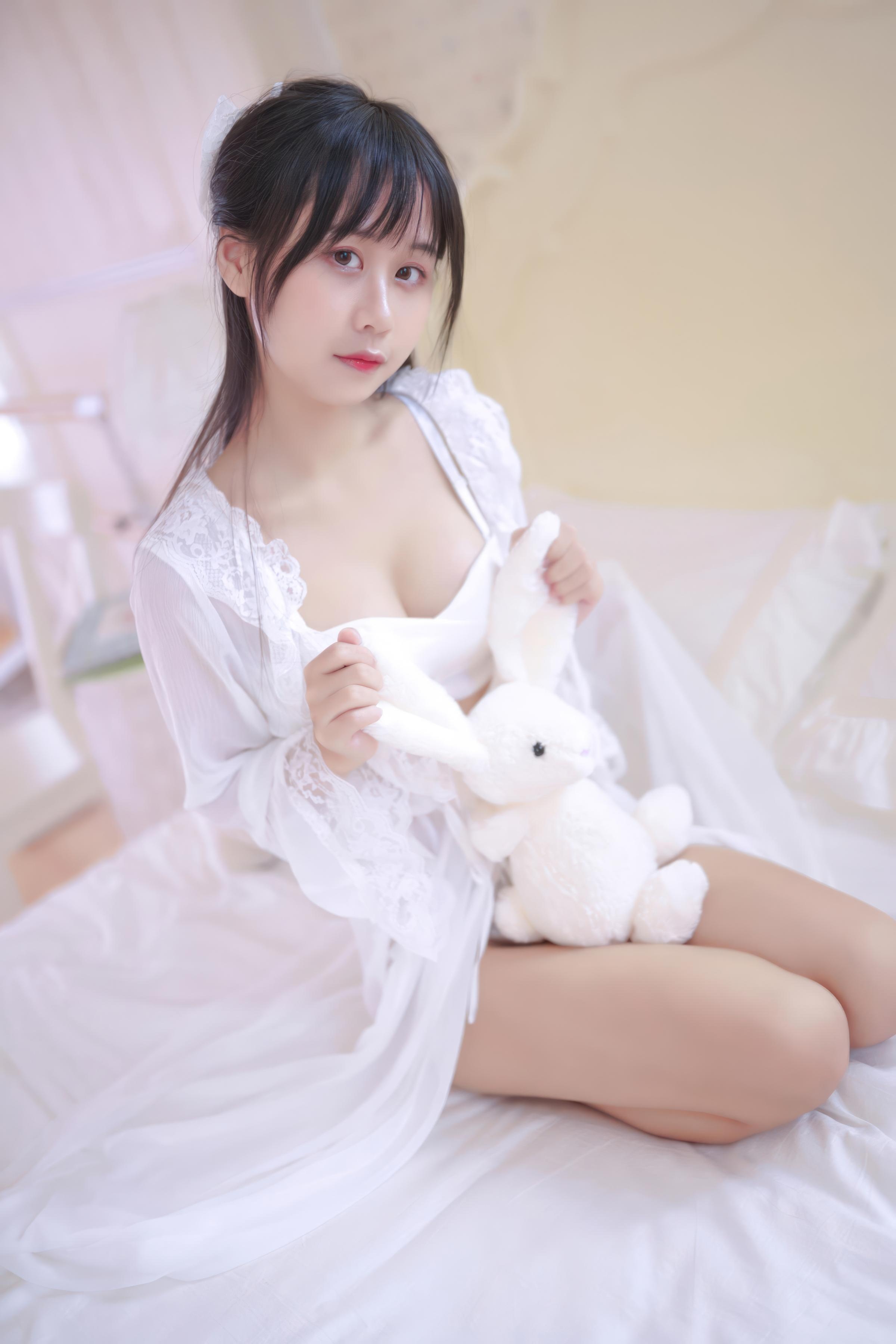 萌芽儿o0 - Trà Trắng Thanh Nhàn 22P