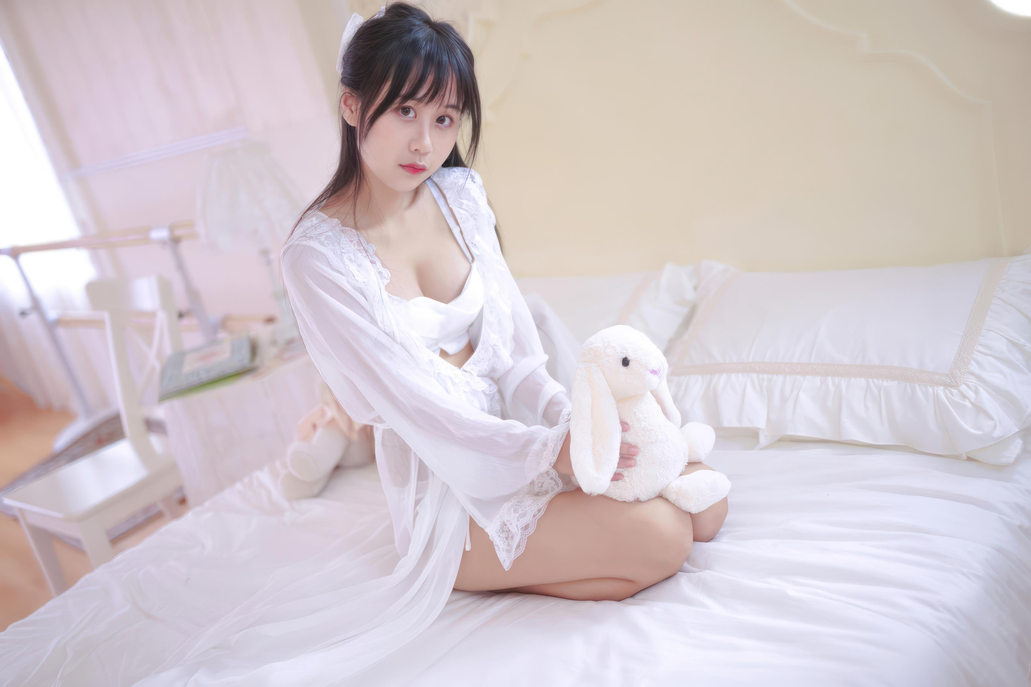 萌芽儿o0 - Trà Trắng Thanh Nhàn 22P