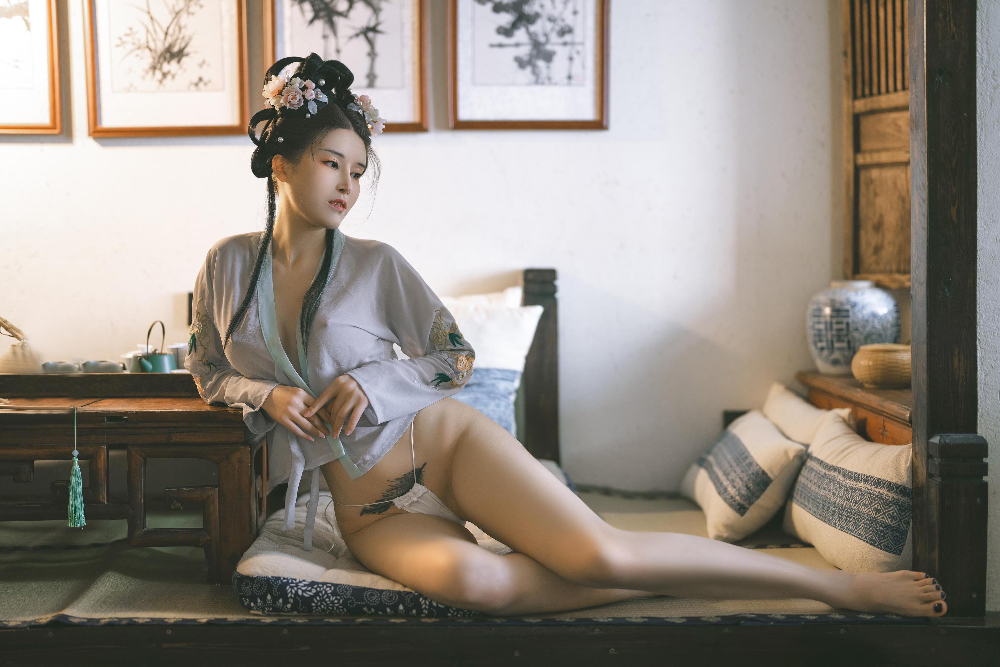 鹿八歳 - 花想容 60P
