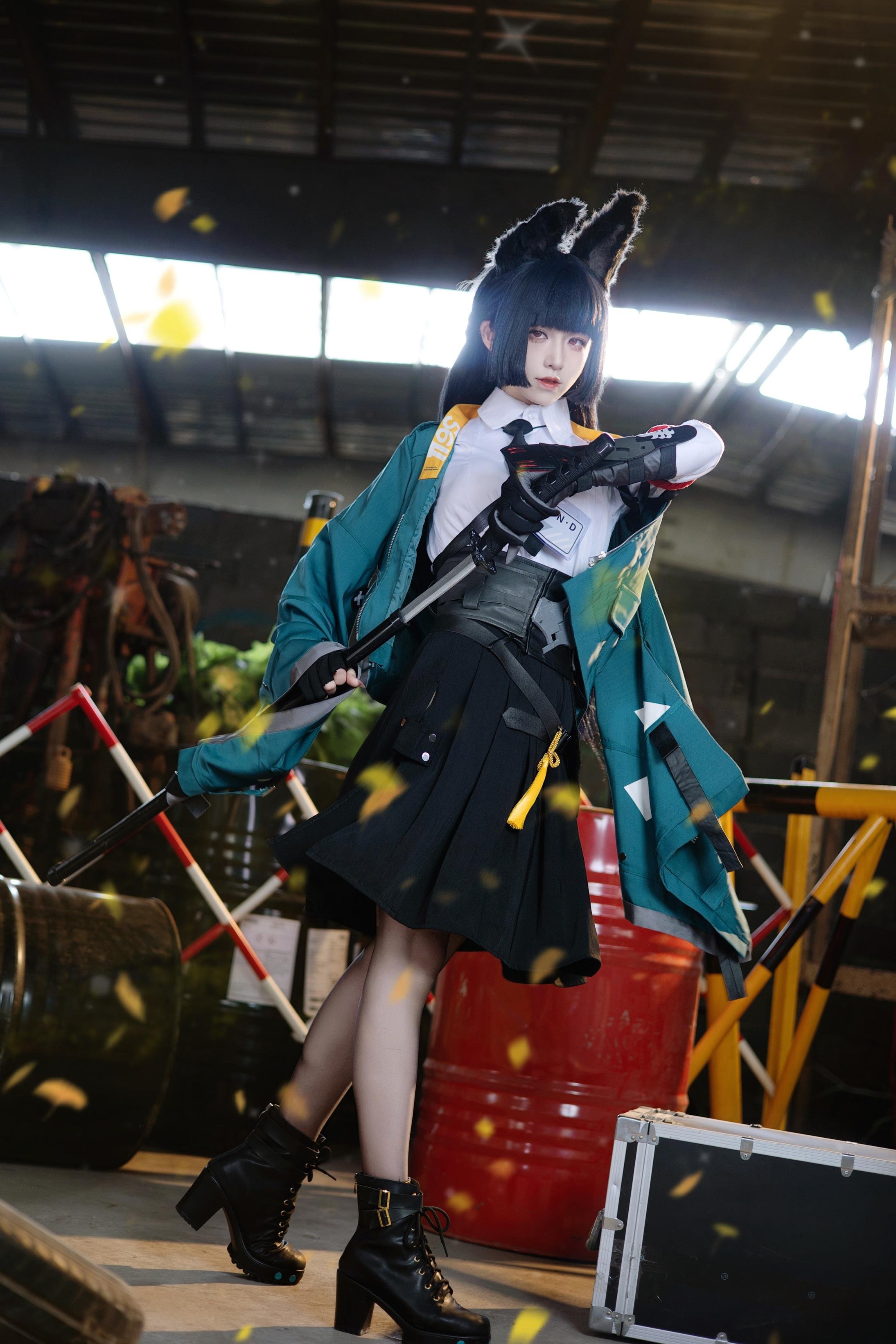 cospaly] 双木扶苏 - cos 星見雅：リアルな絶区零の狐娘、黒髪狐耳、裂けた和服、巨乳黒ストッキング、究極の誘惑、無修正30P