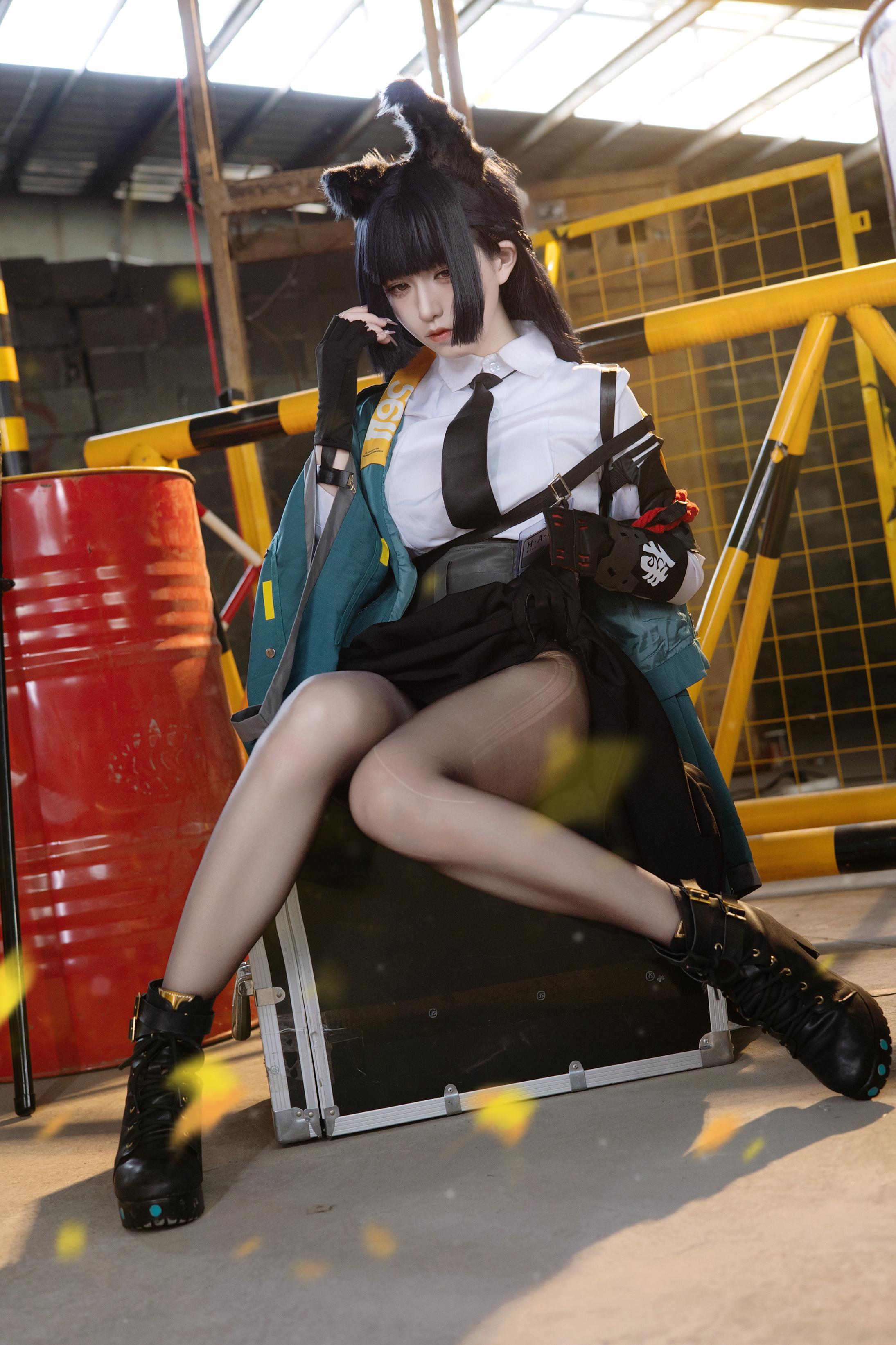 cospaly] 双木扶苏 - cos 星見雅：リアルな絶区零の狐娘、黒髪狐耳、裂けた和服、巨乳黒ストッキング、究極の誘惑、無修正30P