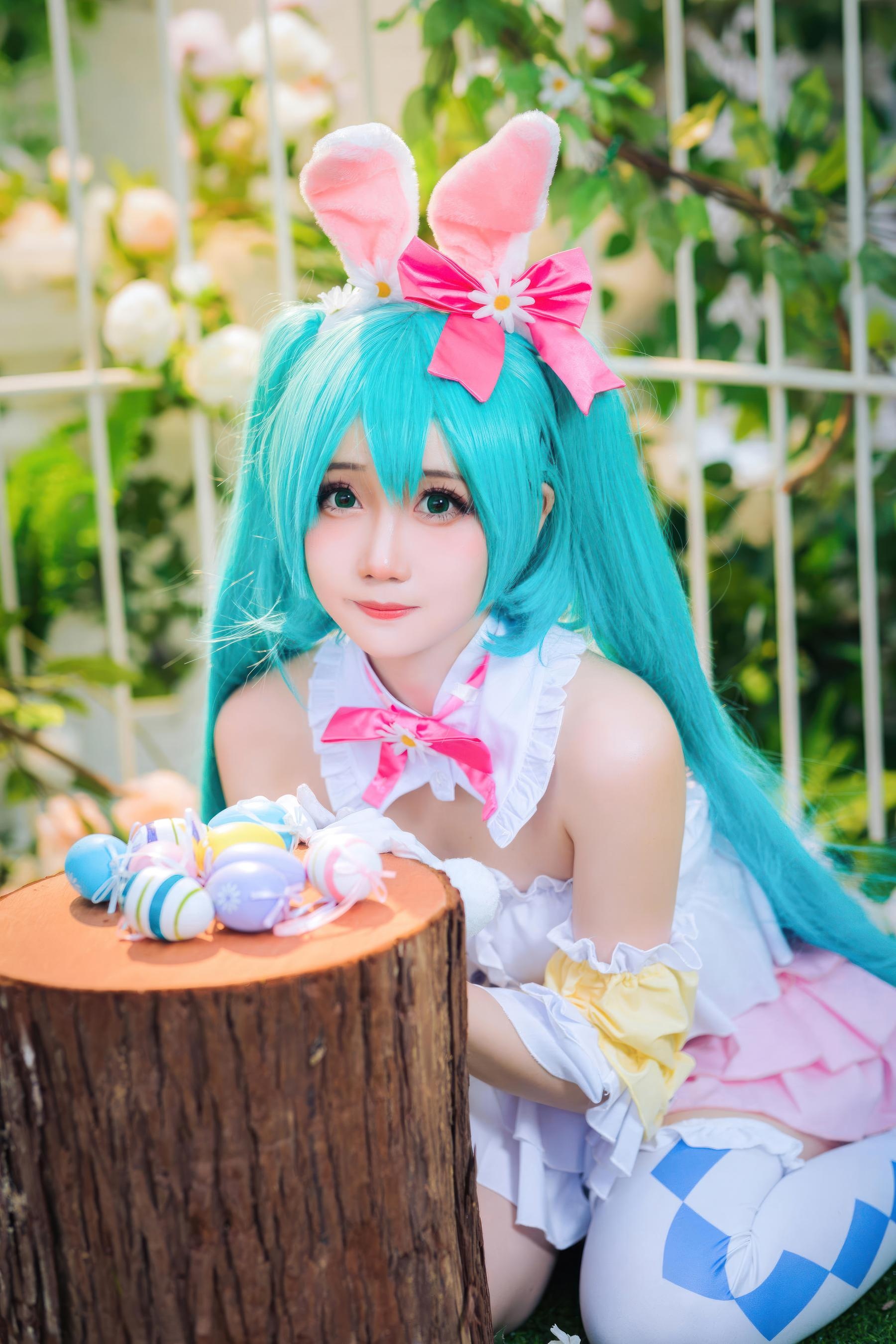 '[cosplay] Món Nướng - Cosplay Thỏ Phục Sinh: Thỏ Nữ Thực Tế Gợi Cảm, Tai Thỏ Trắng, Ngực Khủng, Sự Quyến Rũ Tối Đa Không Chỉnh Sửa 22P'