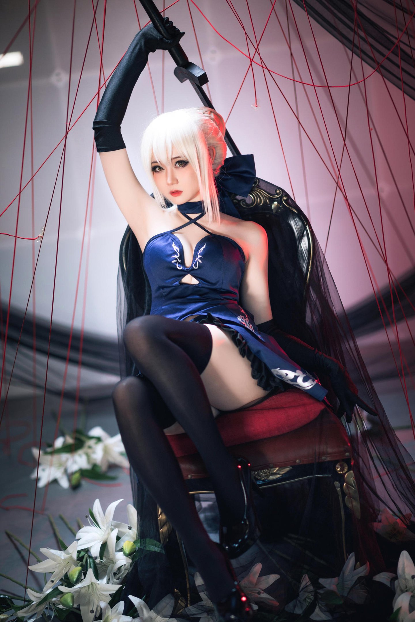 「[コスプレ] 焖焖碳 - コス 黒ジャンヌ：リアルな黒化復讐者ドラゴン娘、旗袍を裂く巨乳黒ストッキング、究極の堕落無修正調教 72P」