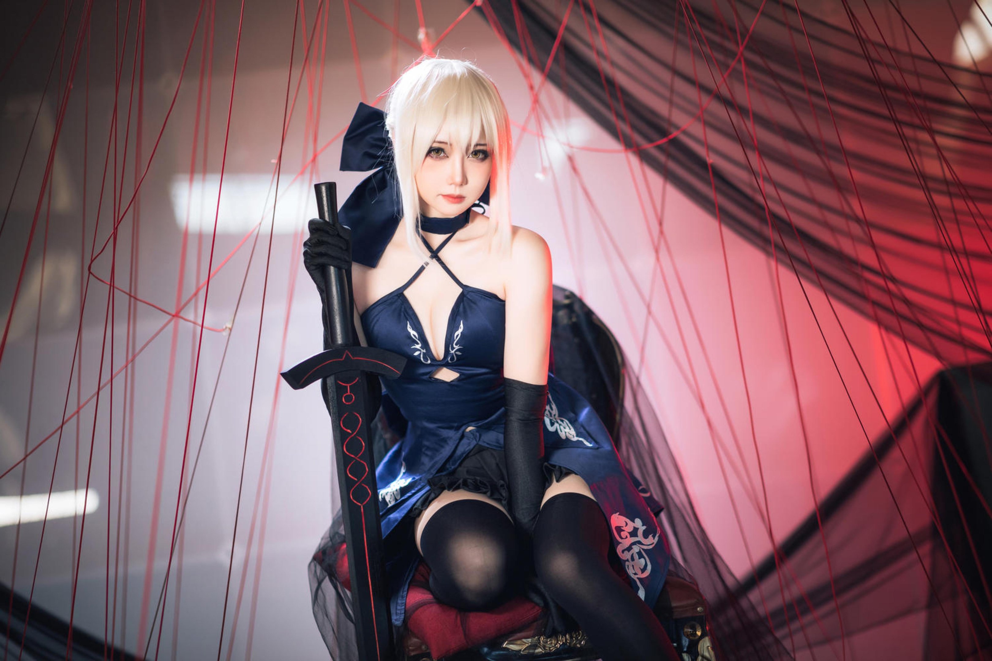 Cosplay] Mén Mén Tàn - Cos Black Jeanne d'Arc: Realistic Dark Avenger Dragon Girl in a Torn Cheongsam with Huge Breasts and Black Stockings, Ultimate Corruption Uncensored Training 72P