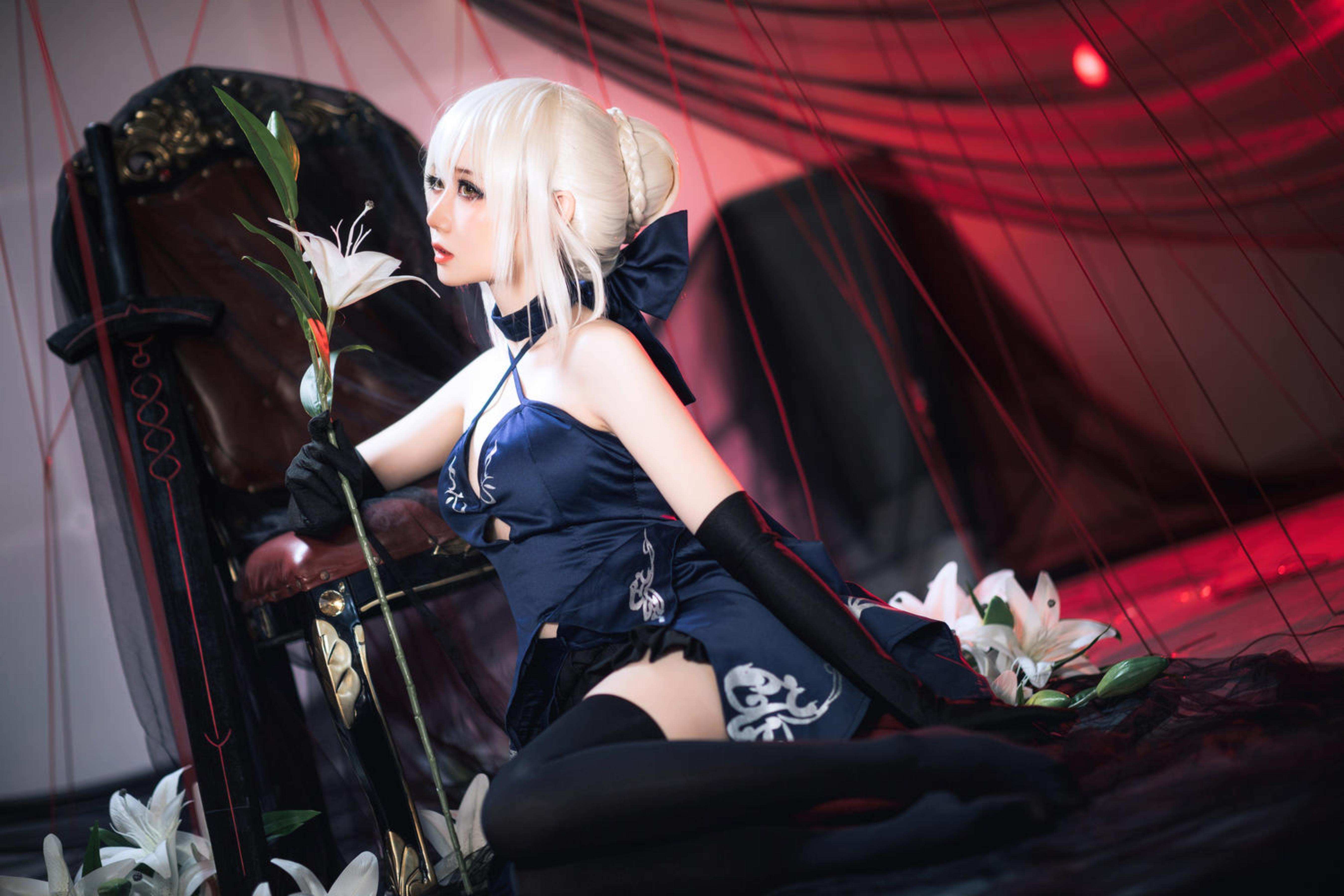 Cosplay] Mén Mén Tàn - Cos Black Jeanne d'Arc: Realistic Dark Avenger Dragon Girl in a Torn Cheongsam with Huge Breasts and Black Stockings, Ultimate Corruption Uncensored Training 72P