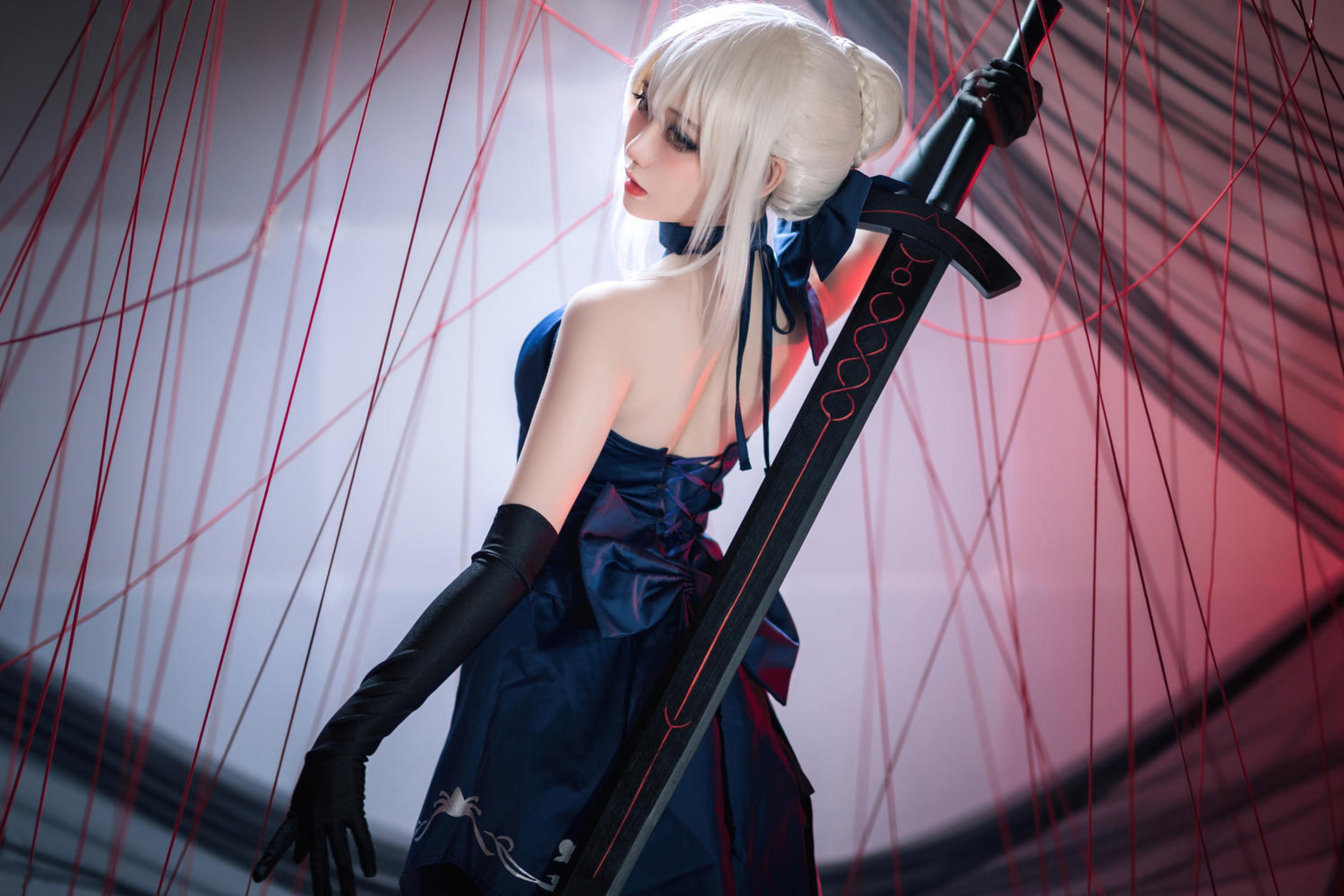 「[コスプレ] 焖焖碳 - コス 黒ジャンヌ：リアルな黒化復讐者ドラゴン娘、旗袍を裂く巨乳黒ストッキング、究極の堕落無修正調教 72P」