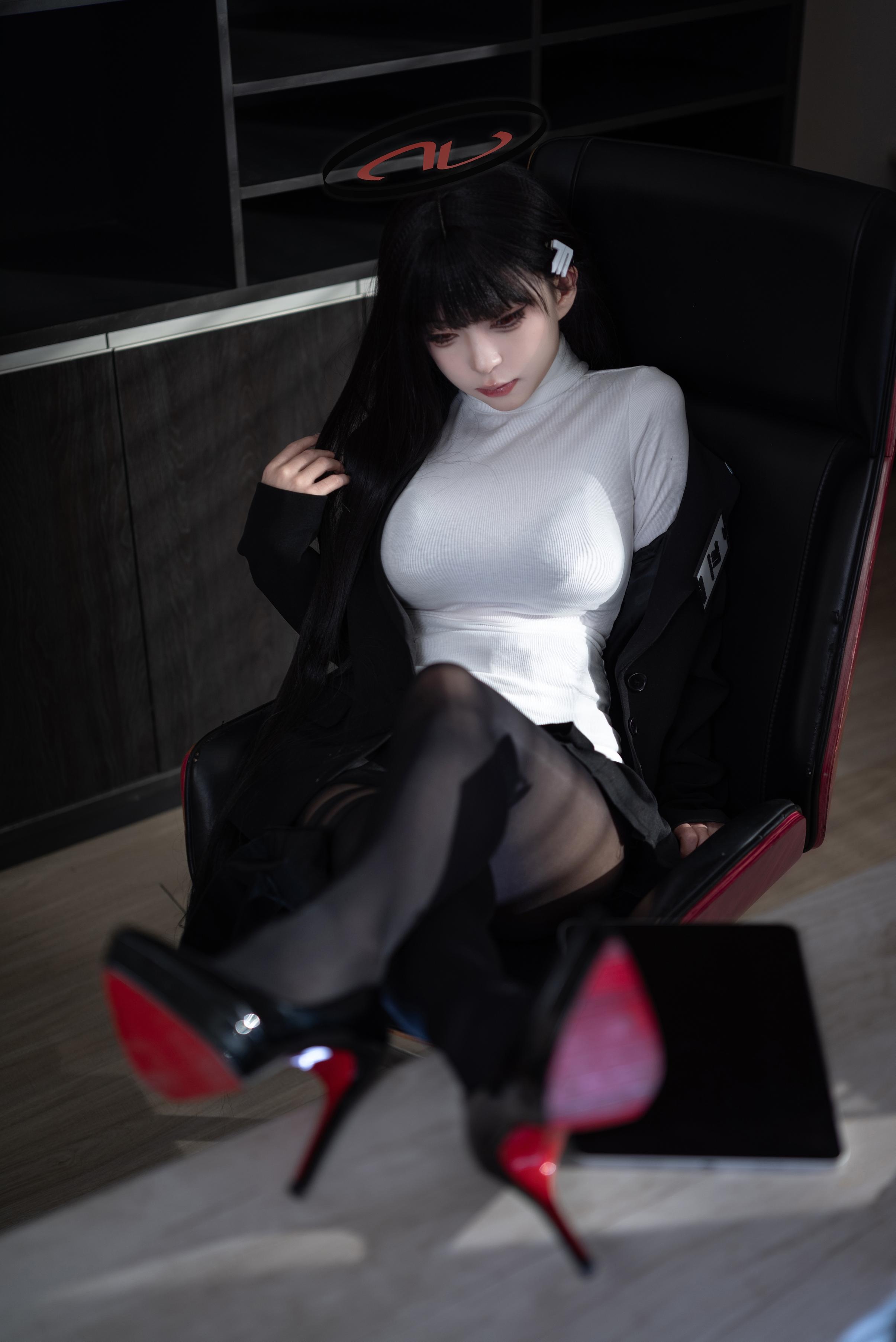 Cosplay] Vector Fish - Cosplay of Tsukiyomi Rion: Realistic Sexy Bunny Girl with Black Hair, Big Breasts, and Open-Crotch Stockings - Ultimate Temptation Unedited 36P