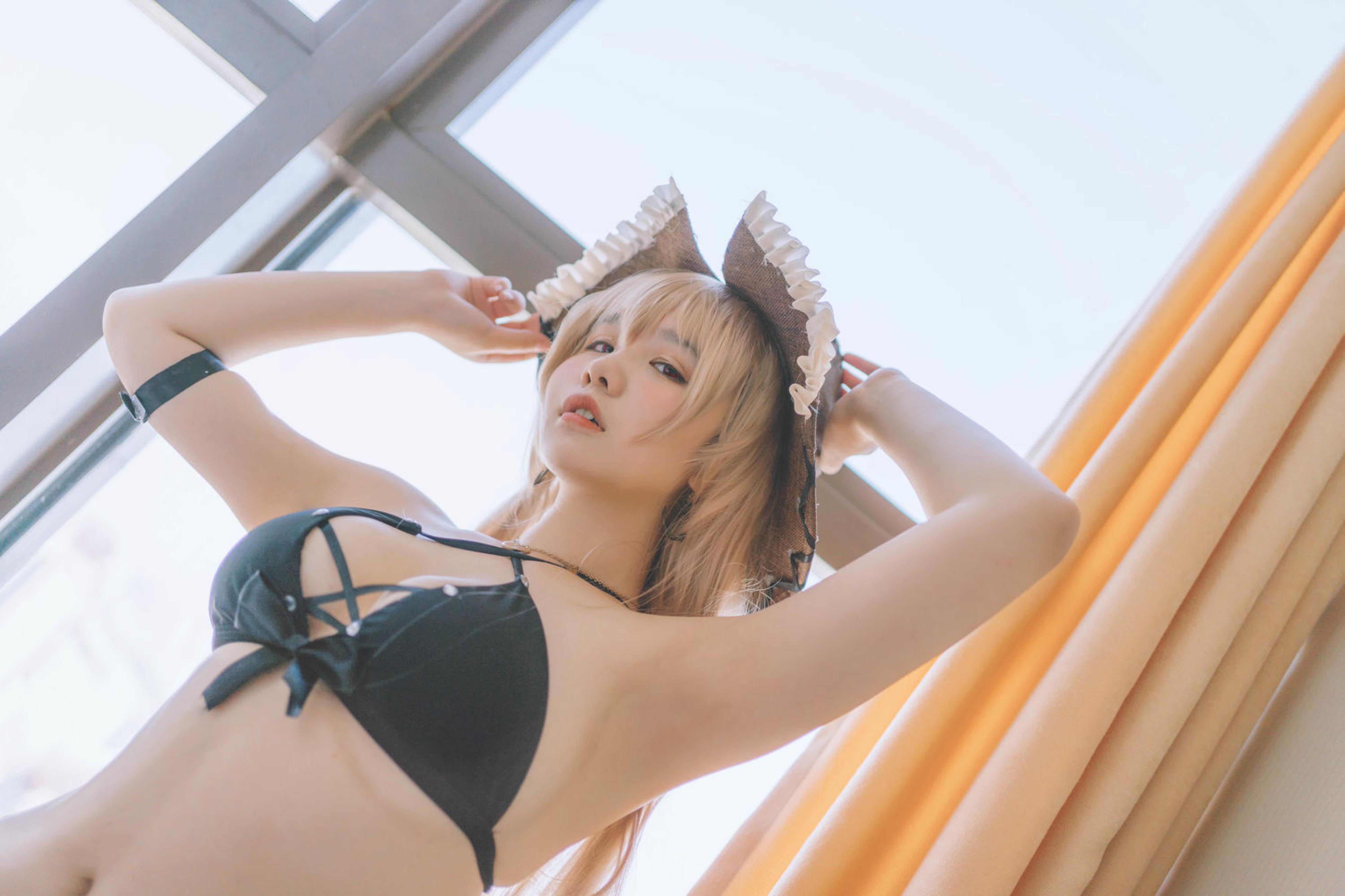 cosplay] 阿半今天很開心 - cos 讓·巴爾：真人寫實碧藍航線海盜泳裝 黑髮撕裂比基尼巨乳濕身開檔 極致誘惑無修正 20P