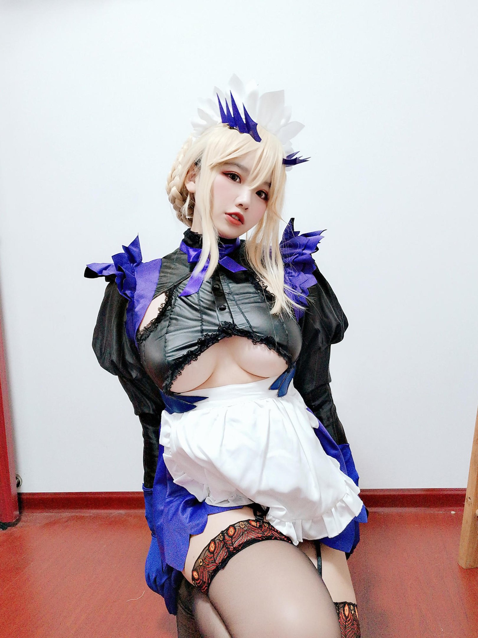 cospaly] 阿半今天很開心 - cos 黑槍呆：真人寫實FGO黑化槍兵女僕 黑髮金瞳撕裂女僕裝巨乳黑絲開檔 極致墮落調教無修正 68P