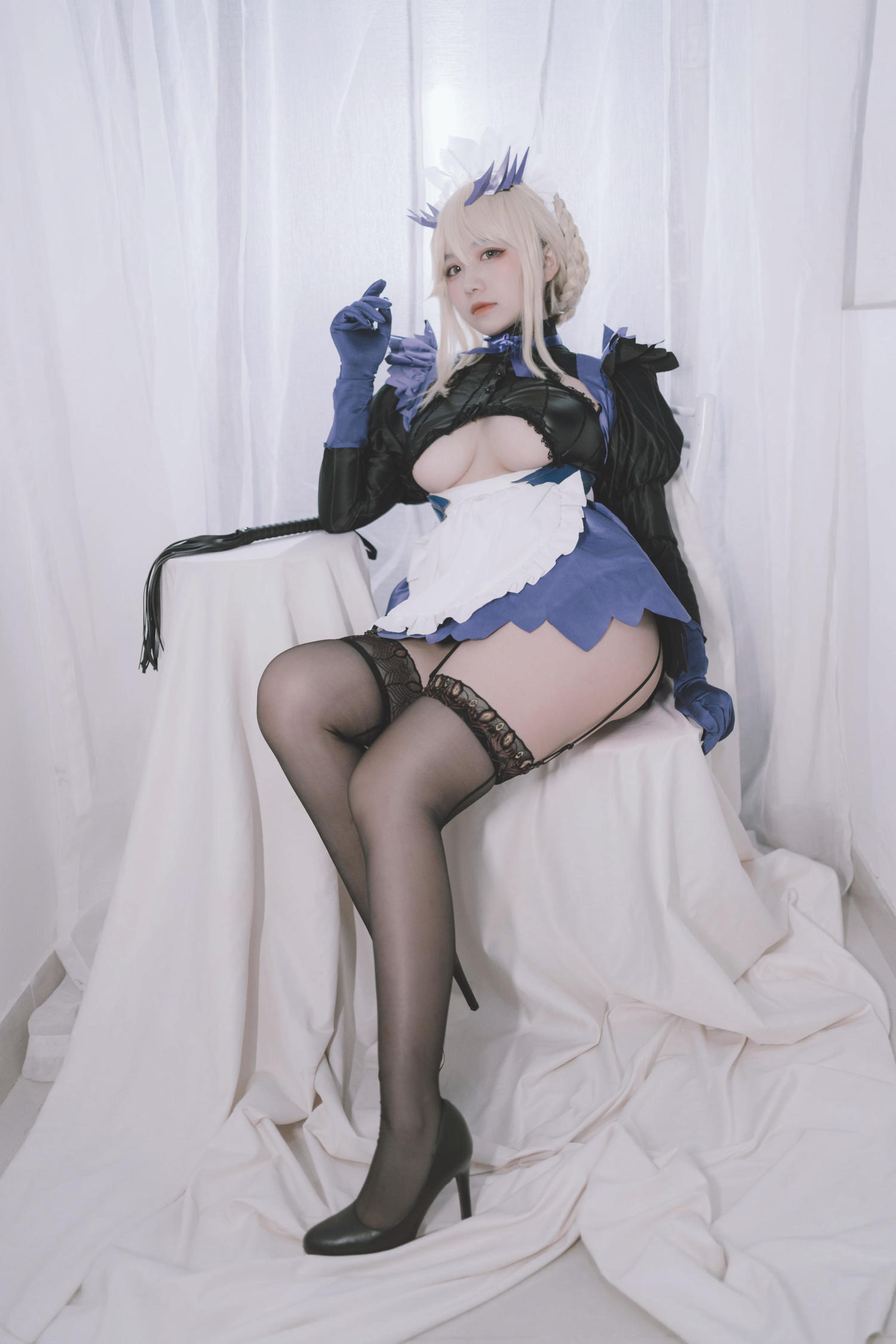 costume play] 阿半今日はとても楽しい - コス 黒銃ダイ：リアルFGO黒化槍兵メイド 黒髪金瞳の破れメイド服 巨乳黒ストッキング開脚 極限堕落調教無修正 68P