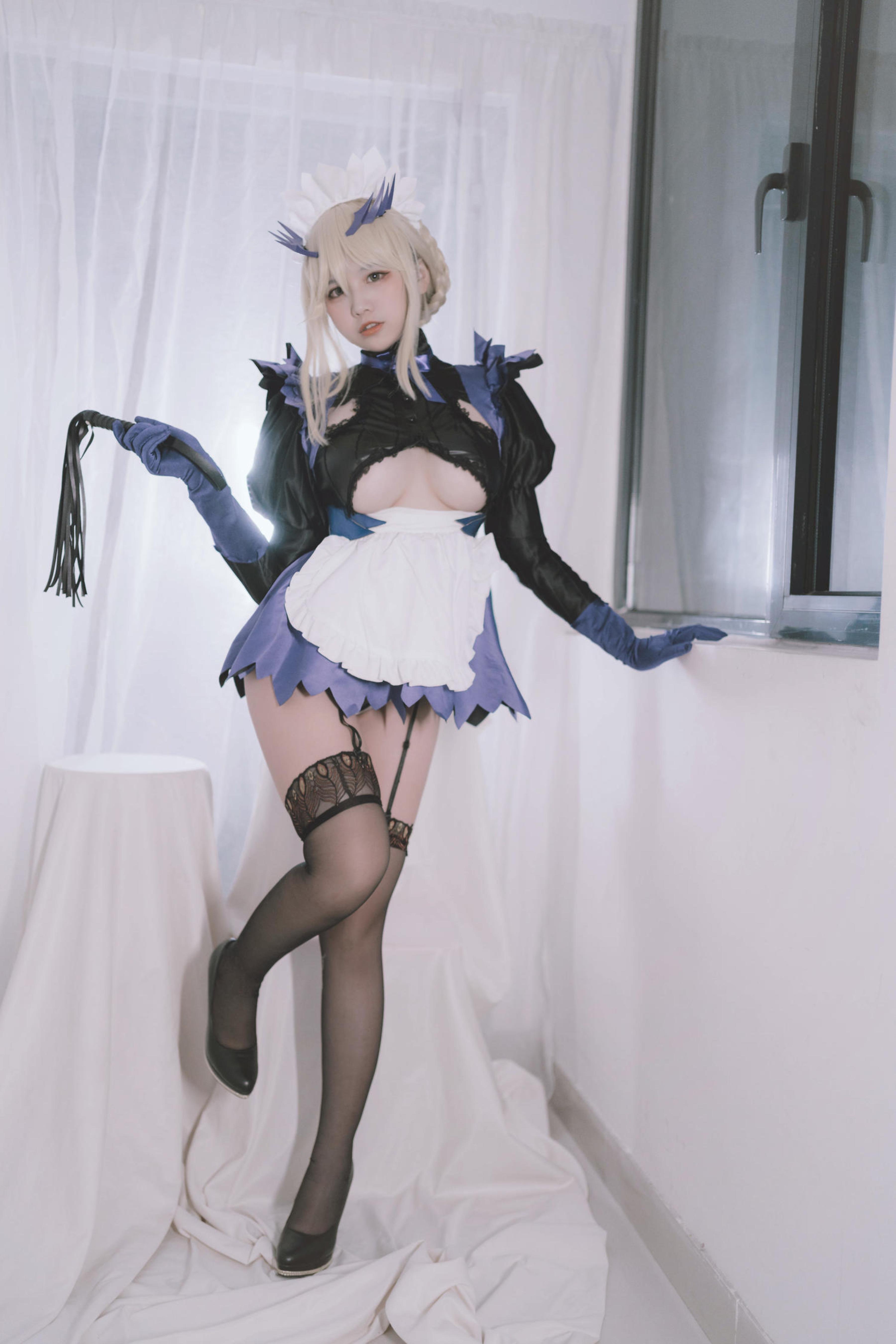 costume play] 阿半今日はとても楽しい - コス 黒銃ダイ：リアルFGO黒化槍兵メイド 黒髪金瞳の破れメイド服 巨乳黒ストッキング開脚 極限堕落調教無修正 68P
