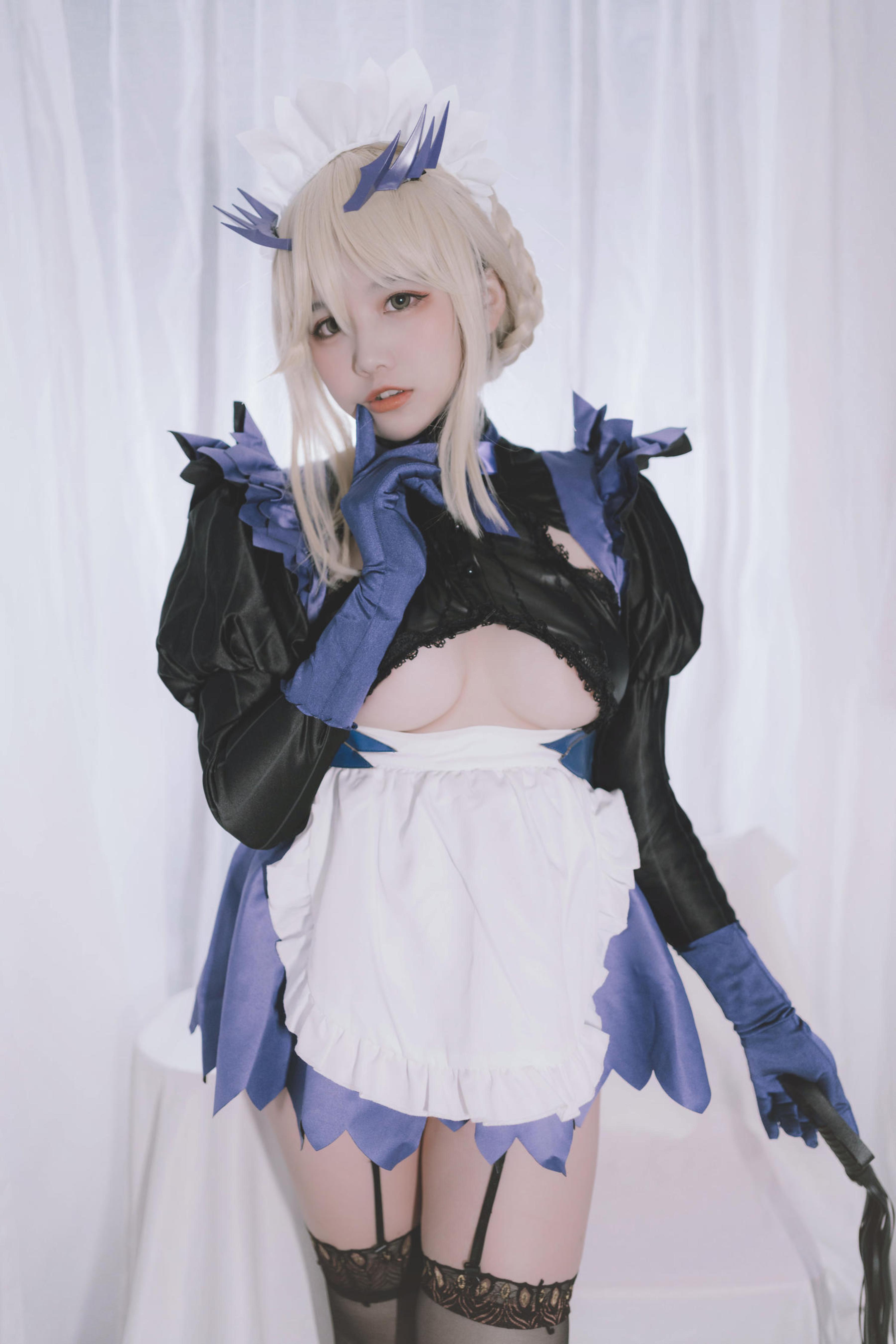 costume play] 阿半今日はとても楽しい - コス 黒銃ダイ：リアルFGO黒化槍兵メイド 黒髪金瞳の破れメイド服 巨乳黒ストッキング開脚 極限堕落調教無修正 68P