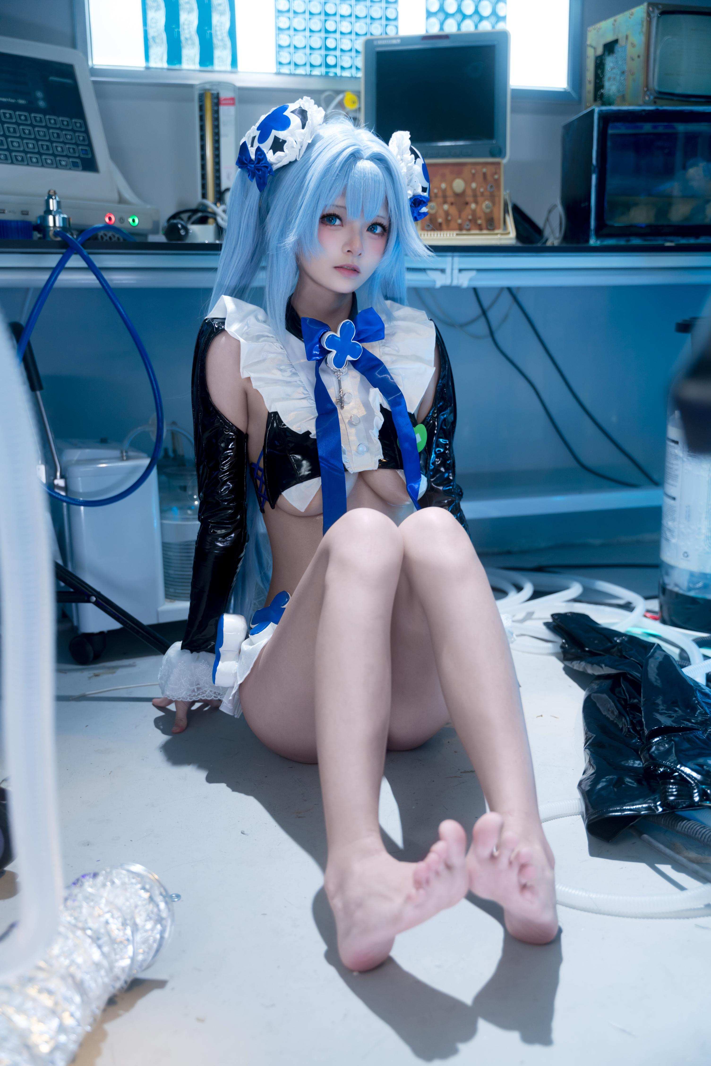 cosplay] 九柒喵 - 漢賽爾：真人寫實童話主題還原 歐風服飾與復古配色 少年感造型與故事氛圍呈現 場景感寫真合集