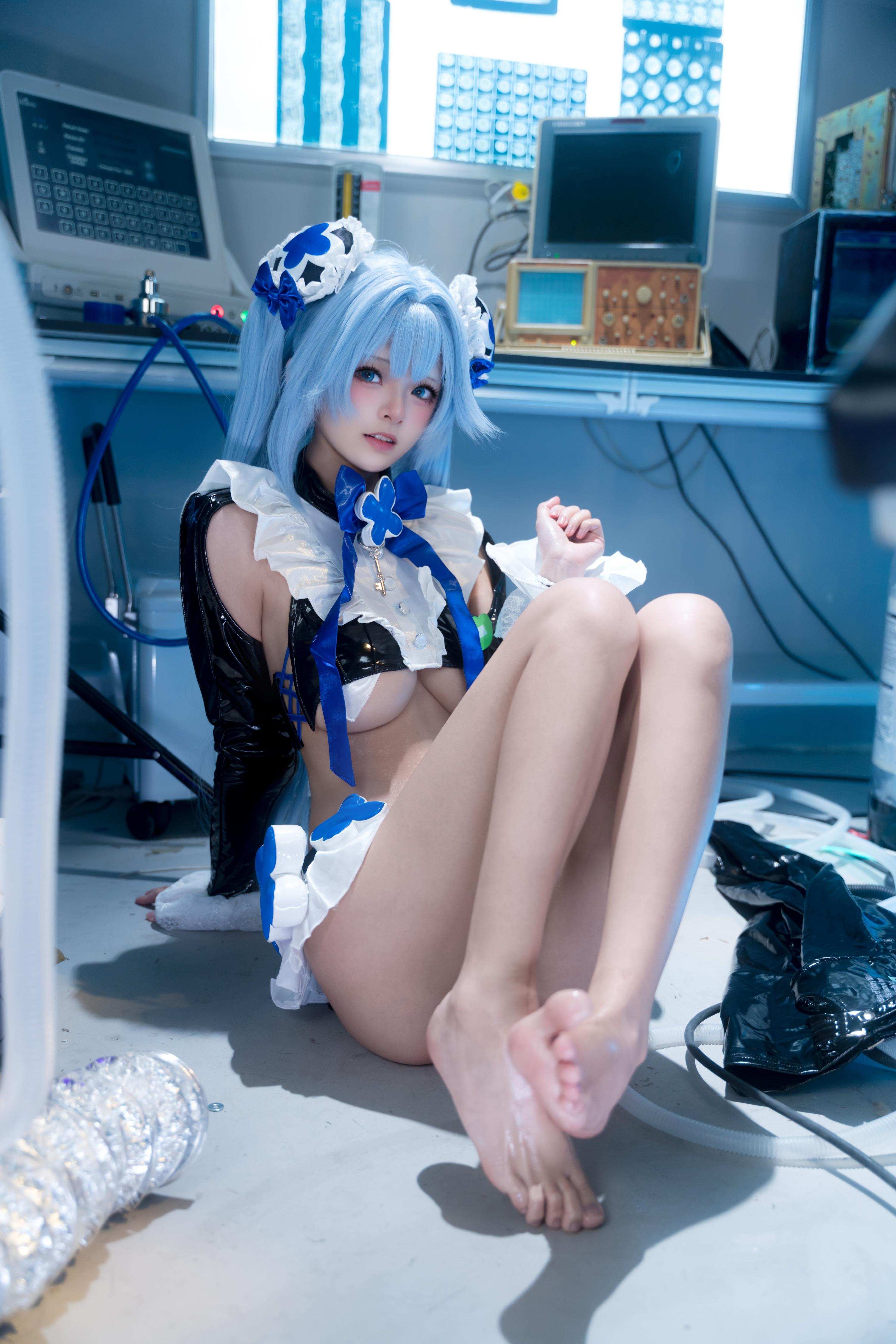 cosplay] 九柒喵 - 漢賽爾：真人寫實童話主題還原 歐風服飾與復古配色 少年感造型與故事氛圍呈現 場景感寫真合集