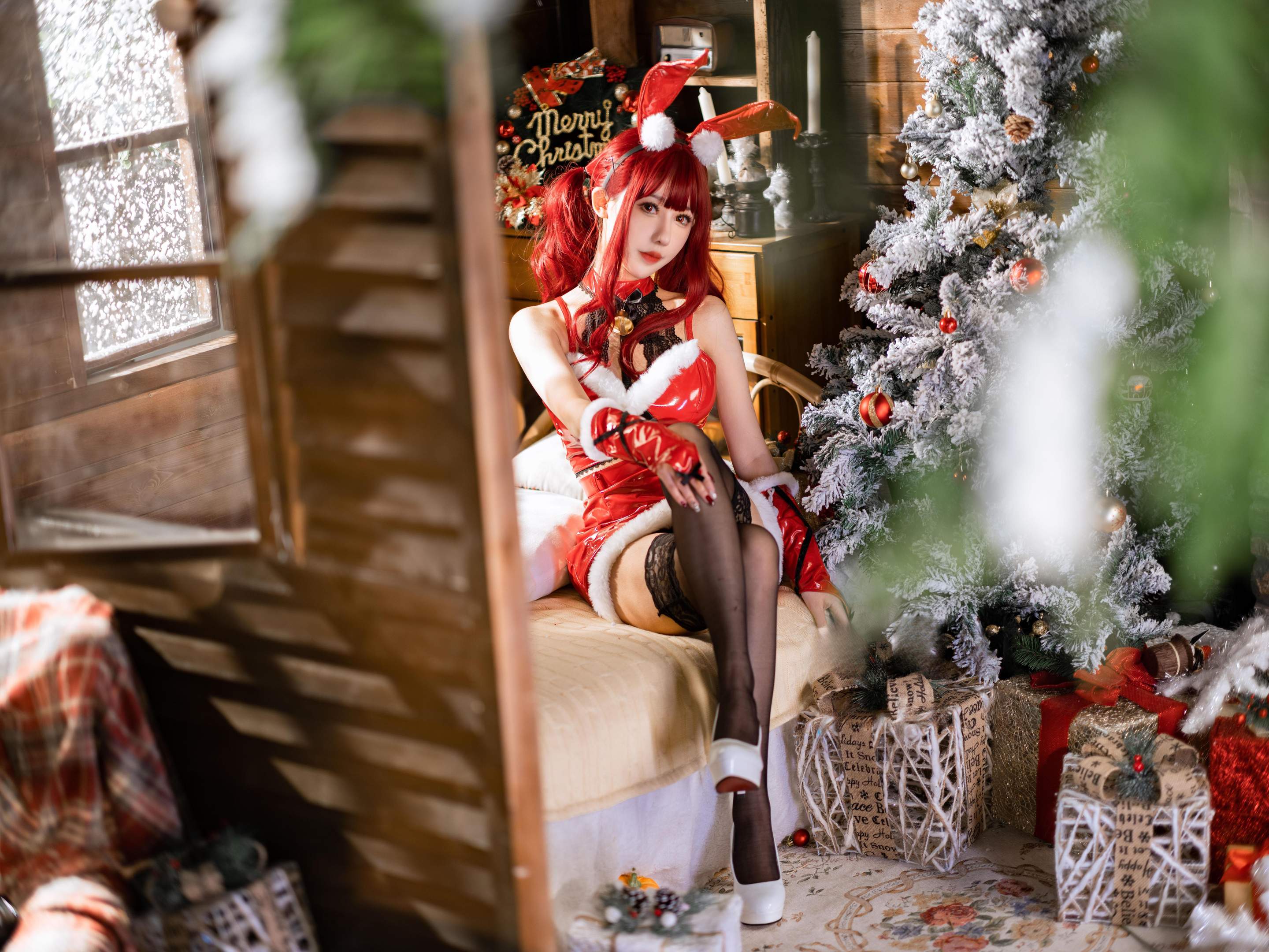 Cosplay] Fairy Moon - Red Christmas Bunny: Realistic Christmas Bunny Girl in Red Outfit, Black Stockings, High Heels, Unedited Tempting Poses, 32P