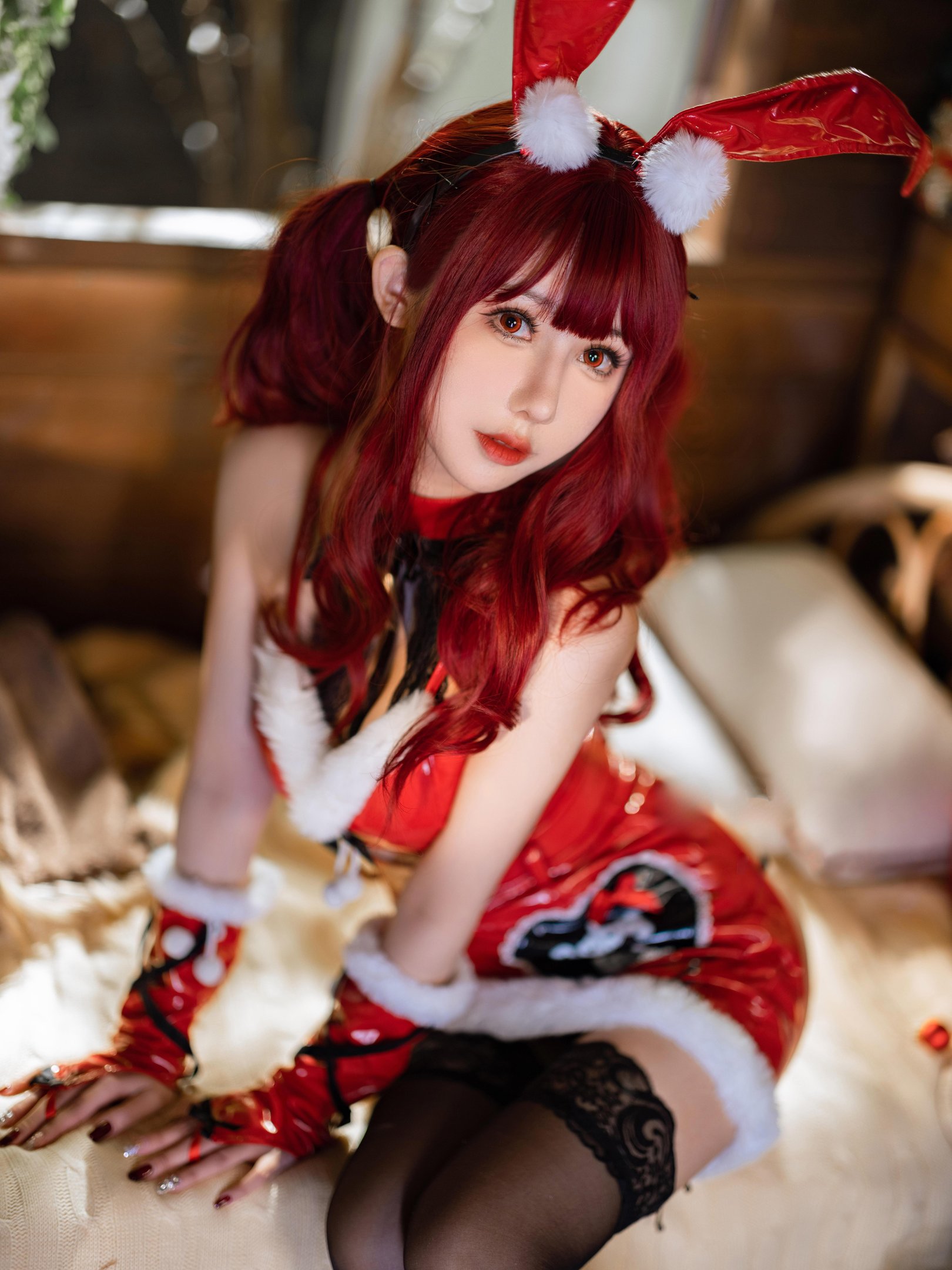 Cosplay] Fairy Moon - Red Christmas Bunny: Realistic Christmas Bunny Girl in Red Outfit, Black Stockings, High Heels, Unedited Tempting Poses, 32P