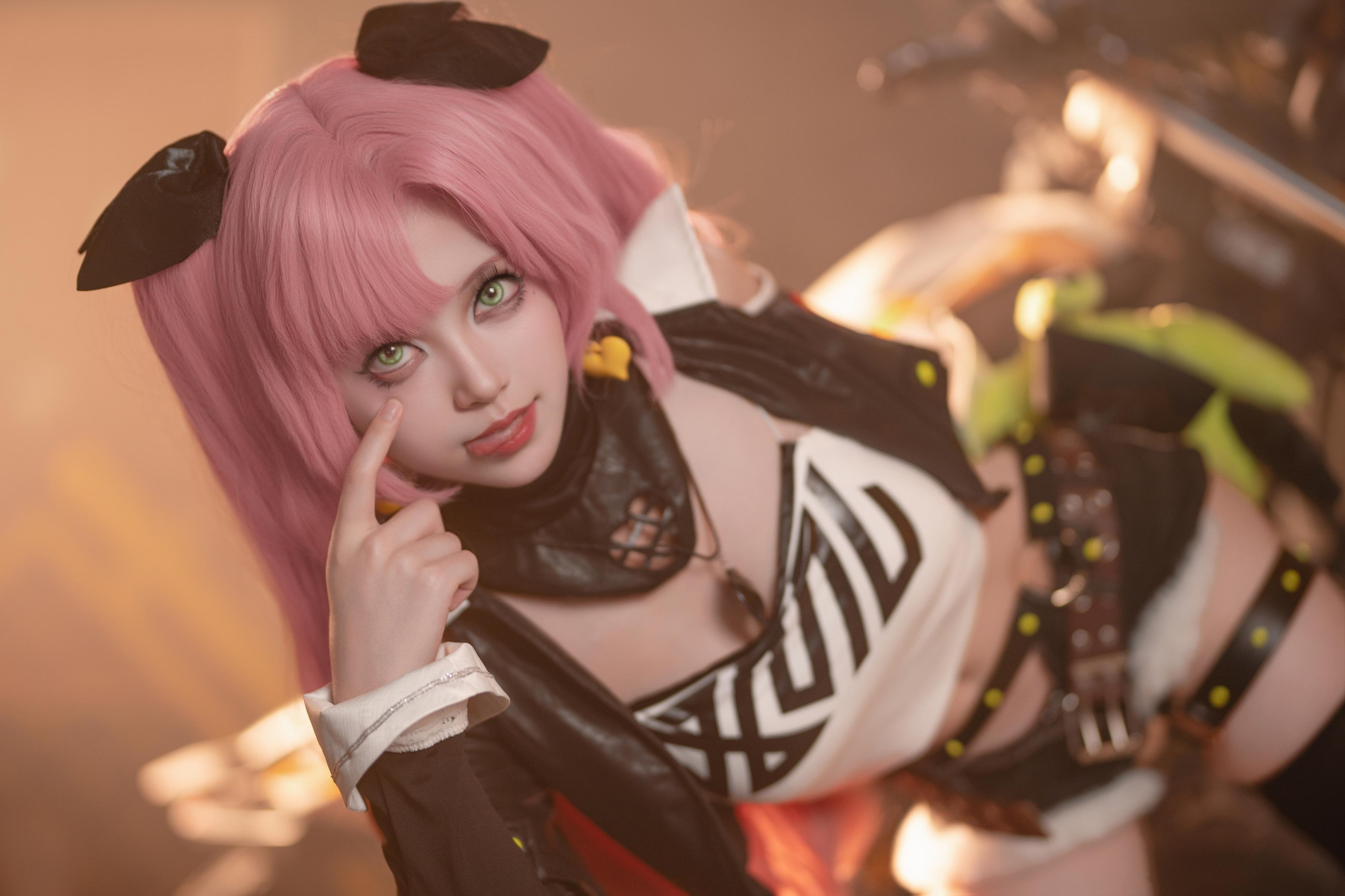 cosplay] Bangni邦尼 - [真人寫實] cos 妮可·羅賓：考古學家御姐長腿黑絲撕裂襯衫 巨乳濕身透視極致墮落無修正調教 77P