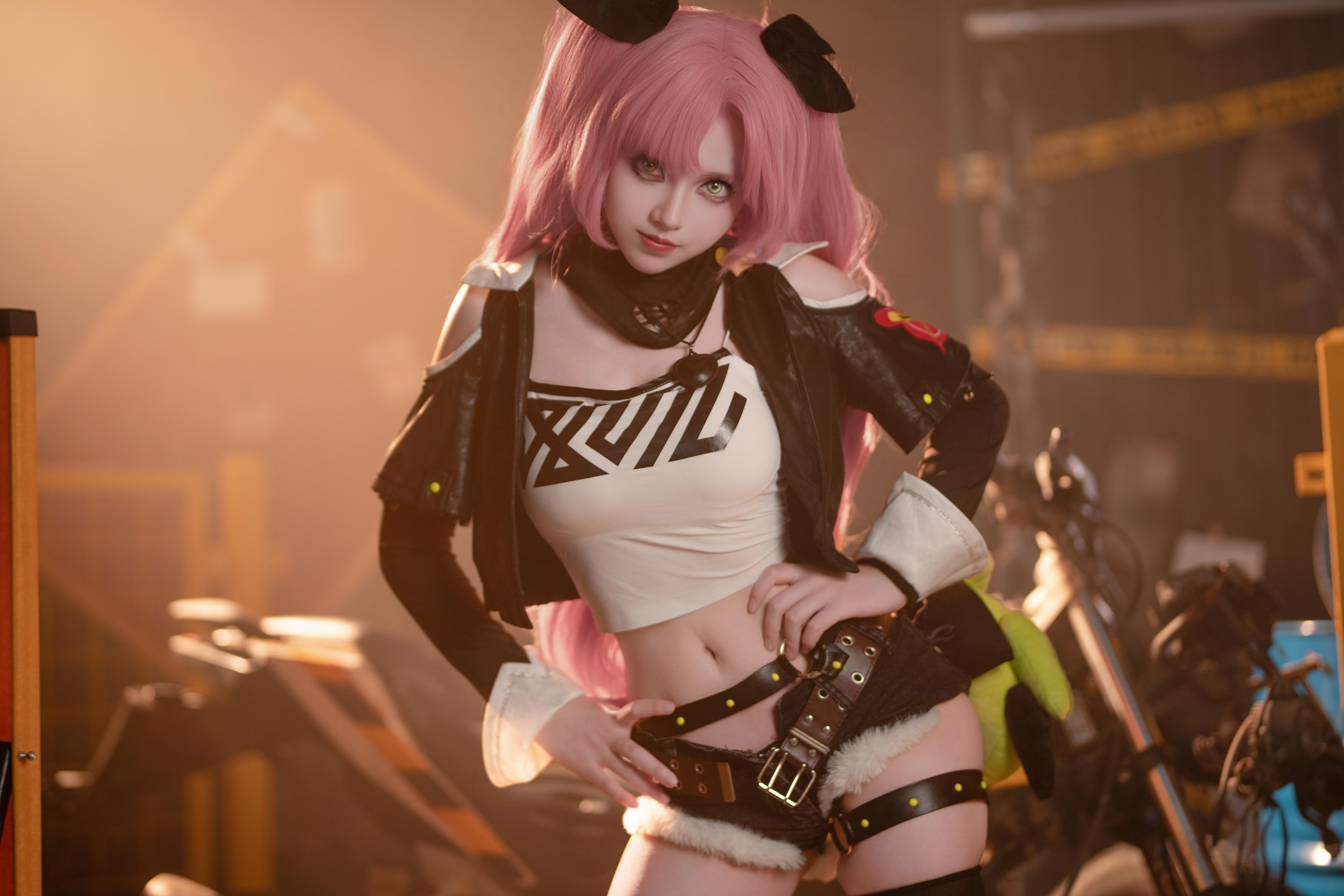 cosplay] Bangni邦尼 - [真人寫實] cos 妮可·羅賓：考古學家御姐長腿黑絲撕裂襯衫 巨乳濕身透視極致墮落無修正調教 77P
