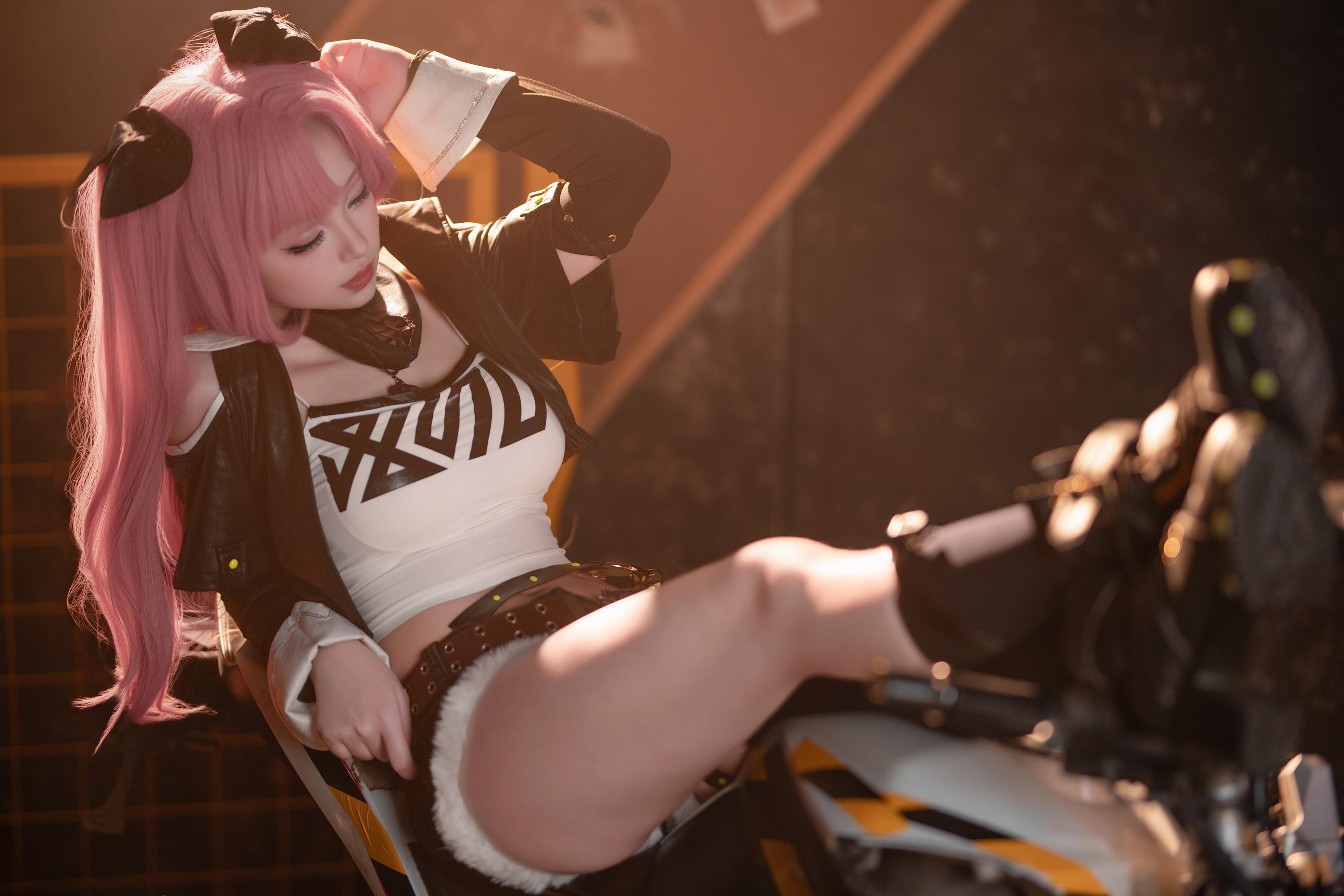 cosplay] Bangni邦尼 - [真人寫實] cos 妮可·羅賓：考古學家御姐長腿黑絲撕裂襯衫 巨乳濕身透視極致墮落無修正調教 77P
