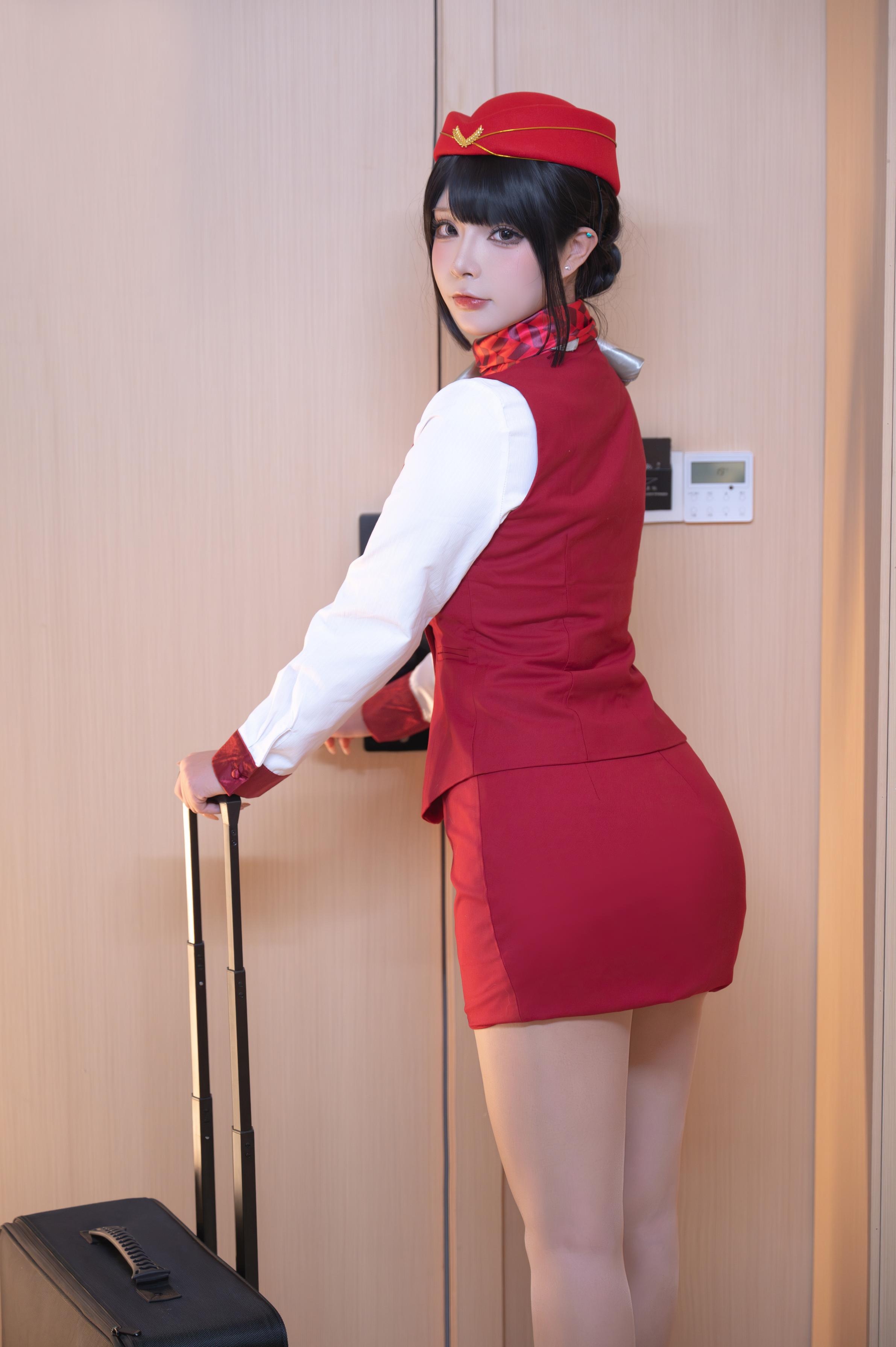 cosplay] yuuhui玉匯 - 升艙服務＋S：私房寫真與近景互動風格 服裝多變曲線展示 氛圍感拉滿的福利向合集 含寫真137P＋視頻2V