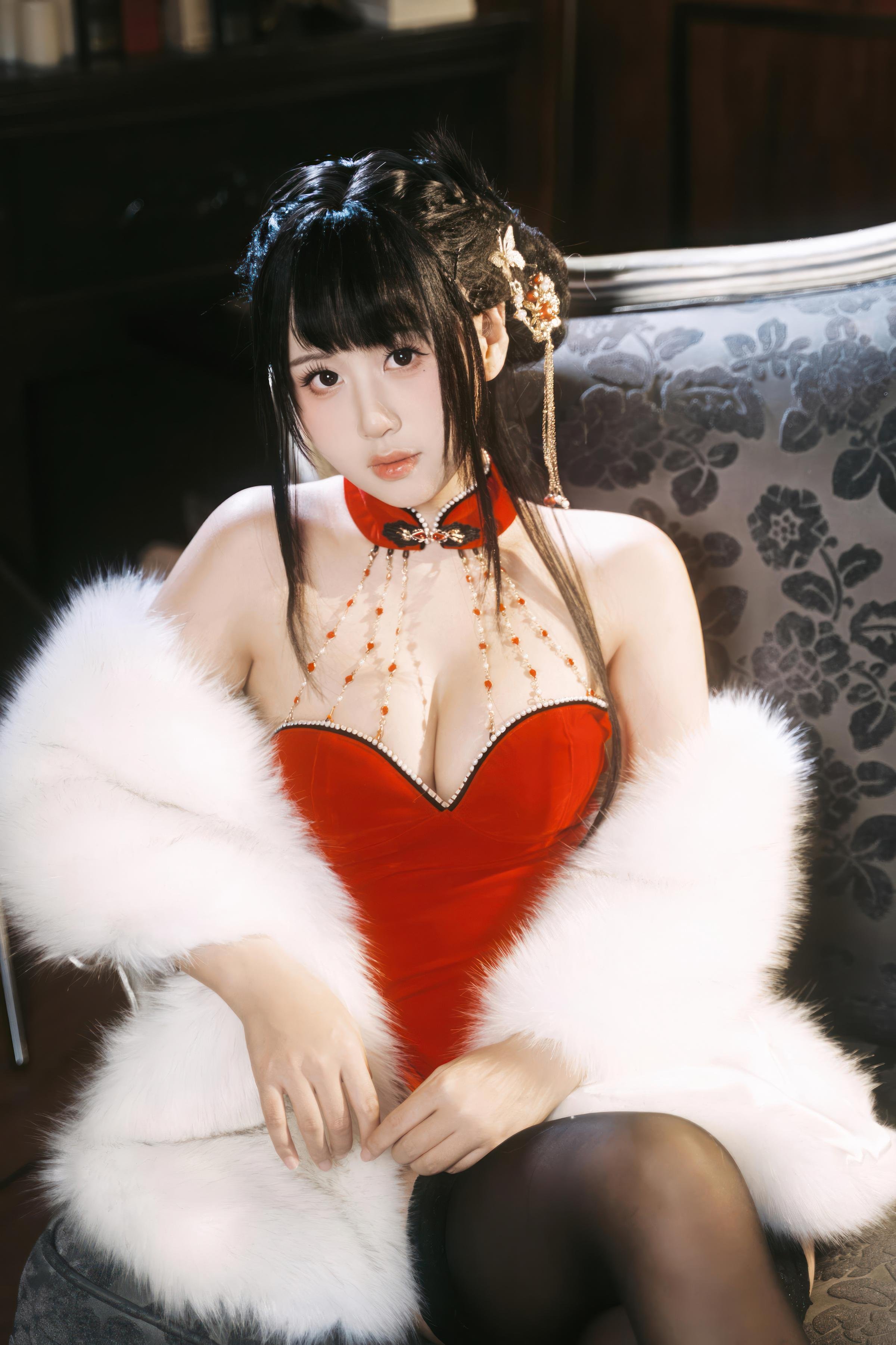 cosplay] 萌芽儿o0 - 朱砂痣：真人寫實性感主題演繹 朱砂點綴妝容與情緒氛圍 黑絲造型勾勒曲線 美乳線條與成熟魅惑並存 近景私房寫真 26P