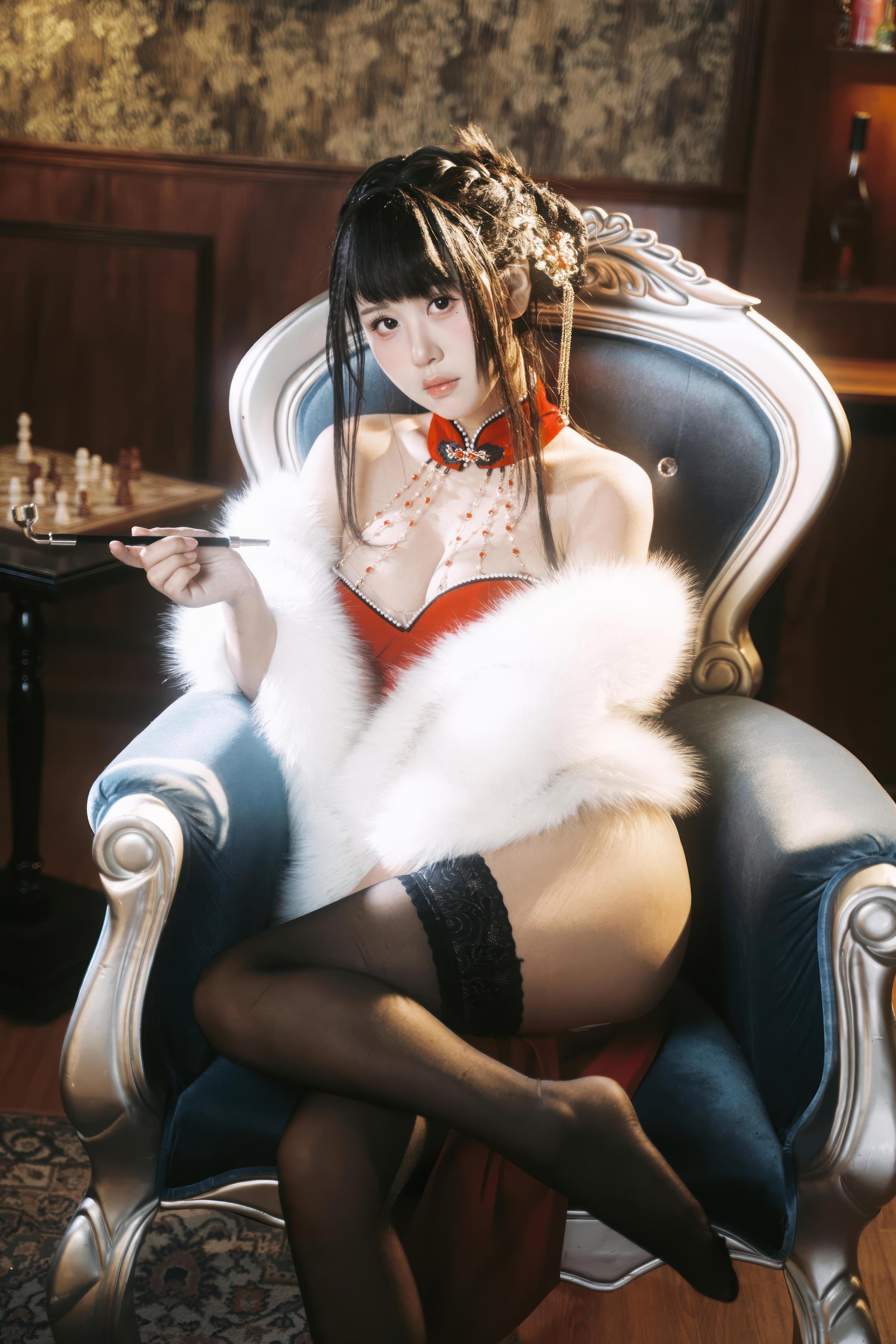 cosplay] 萌芽儿o0 - 朱砂痣：真人寫實性感主題演繹 朱砂點綴妝容與情緒氛圍 黑絲造型勾勒曲線 美乳線條與成熟魅惑並存 近景私房寫真 26P