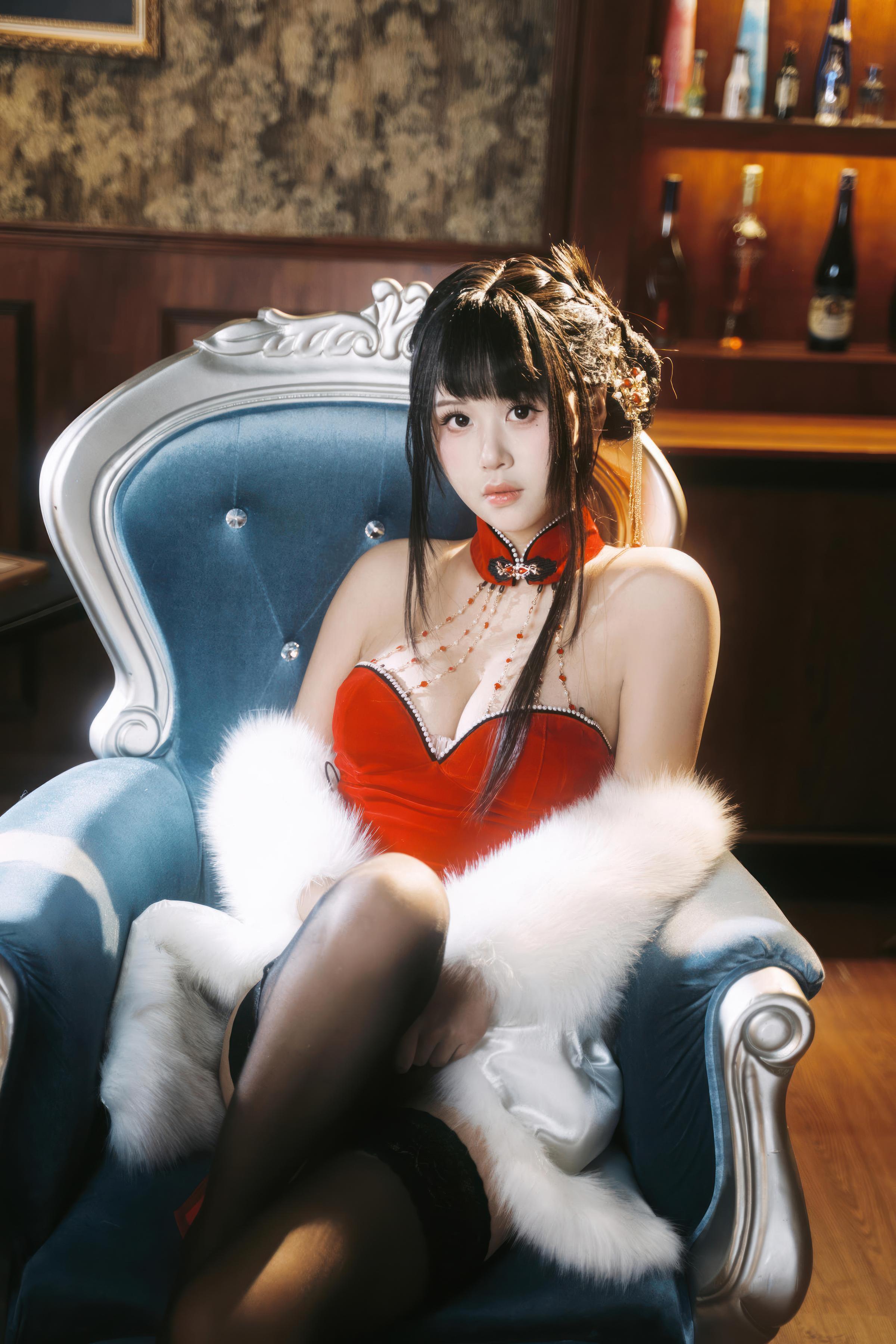 Cosplay] Mo Yaar o0 - Vermilion Birthmark: Realistic Sensual Theme Interpretation with Vermilion-Accented Makeup and Emotional Atmosphere, Black Stockings Highlighting Curves, Beautiful Breast Lines and Mature Allure, Close-Up Private Photoshoot 26P