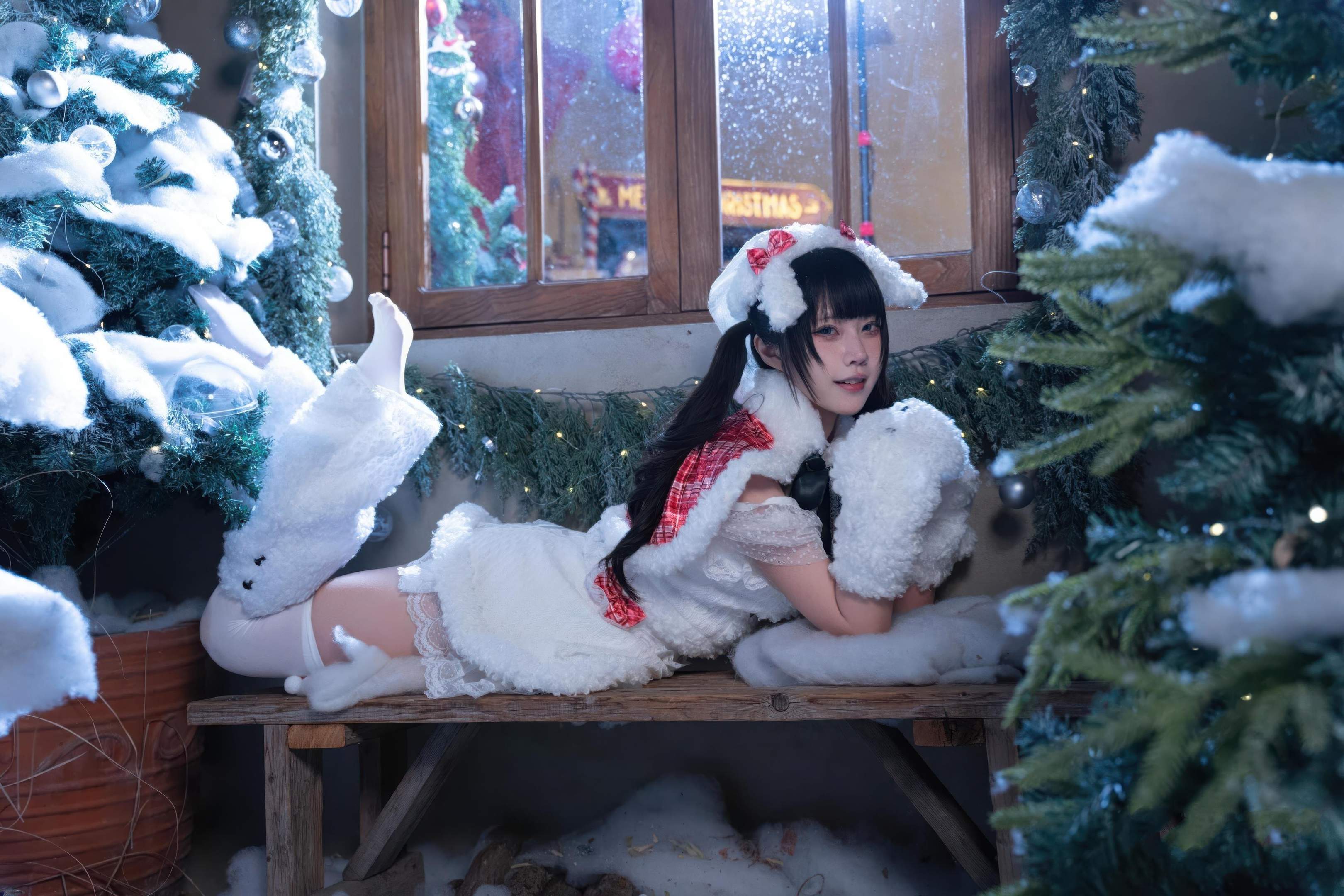 costume play] 清水凪 - クリスマス・昼夜：クリスマステーマの二つのシーン撮影 昼と夜の雰囲気の切り替え 服装と光影の変化がもたらす異なる視覚体験 祭り感とキャラクターの気質が共存する完全な表現 99P