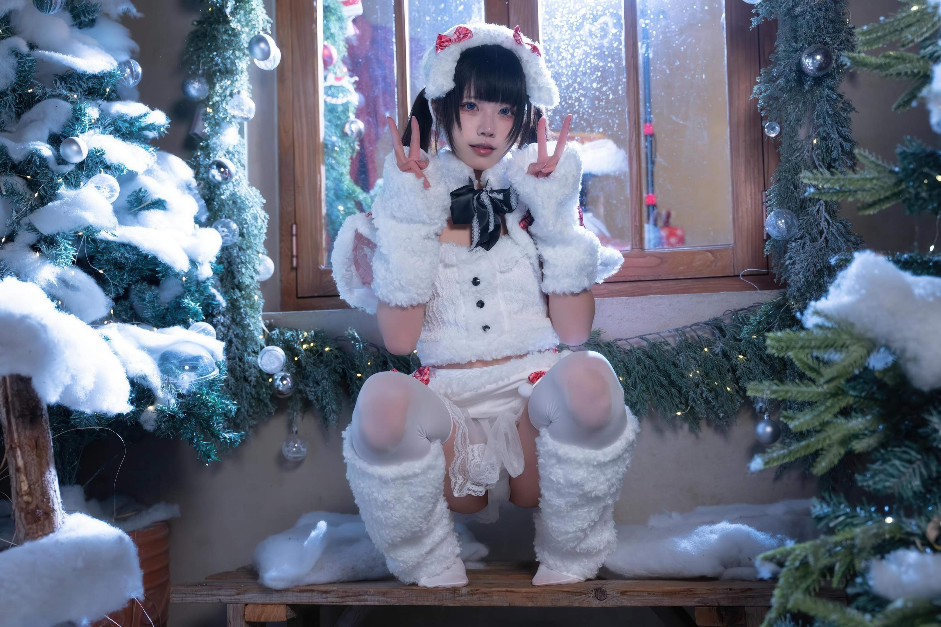 costume play] 清水凪 - クリスマス・昼夜：クリスマステーマの二つのシーン撮影 昼と夜の雰囲気の切り替え 服装と光影の変化がもたらす異なる視覚体験 祭り感とキャラクターの気質が共存する完全な表現 99P