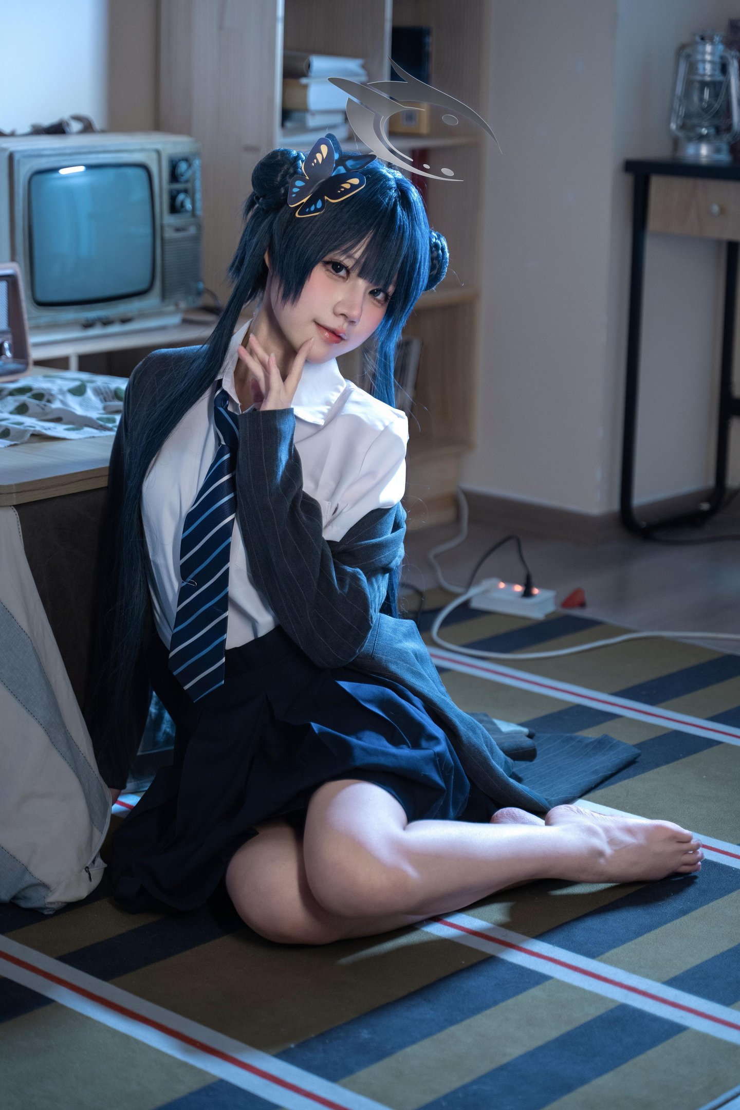 costume hóa] 清水凪 - 龙华妃咲JK: Tái hiện trang phục JK, phong cách học đường và khí chất nhân vật, cảm giác thường nhật và không gian nhân vật trong bố cục đơn giản 52P