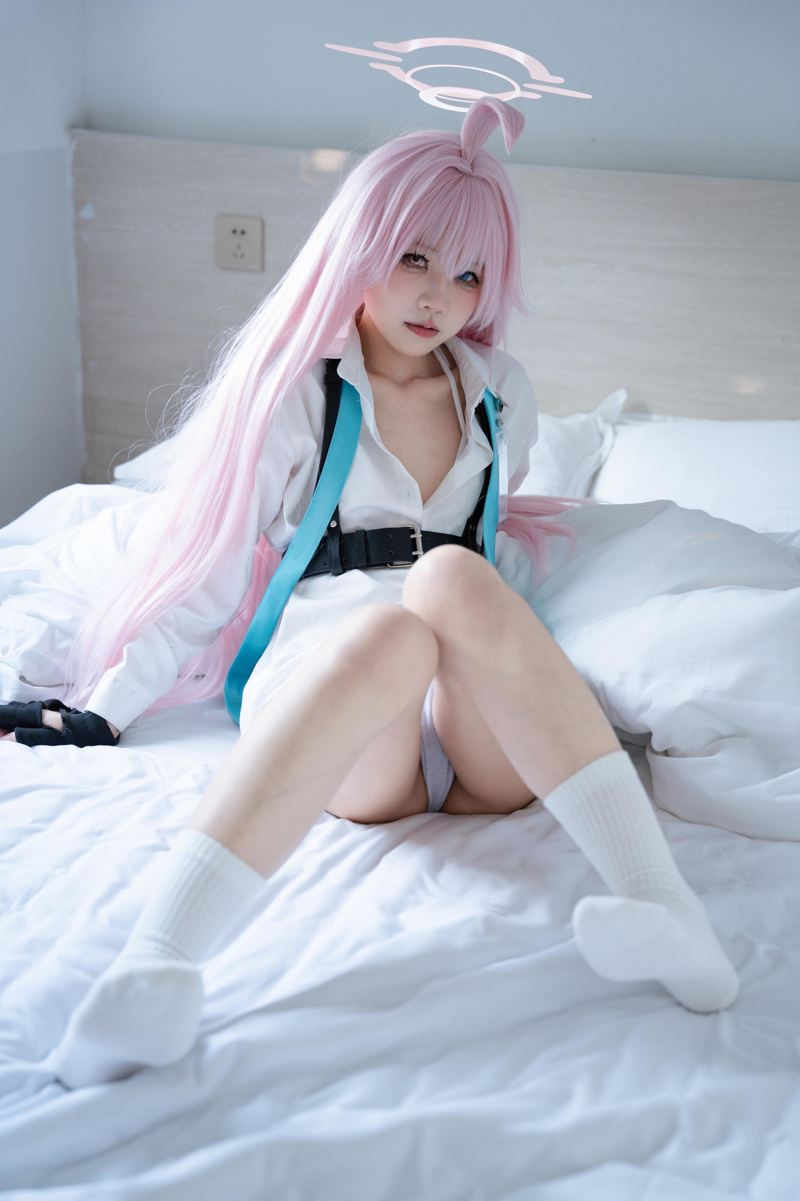 '[cosplay] 清水凪 - cos 小鸟游星野: Nữ sinh JK trong Đột Kích Xanh, chân dài quyến rũ, không chỉnh sửa 88P'