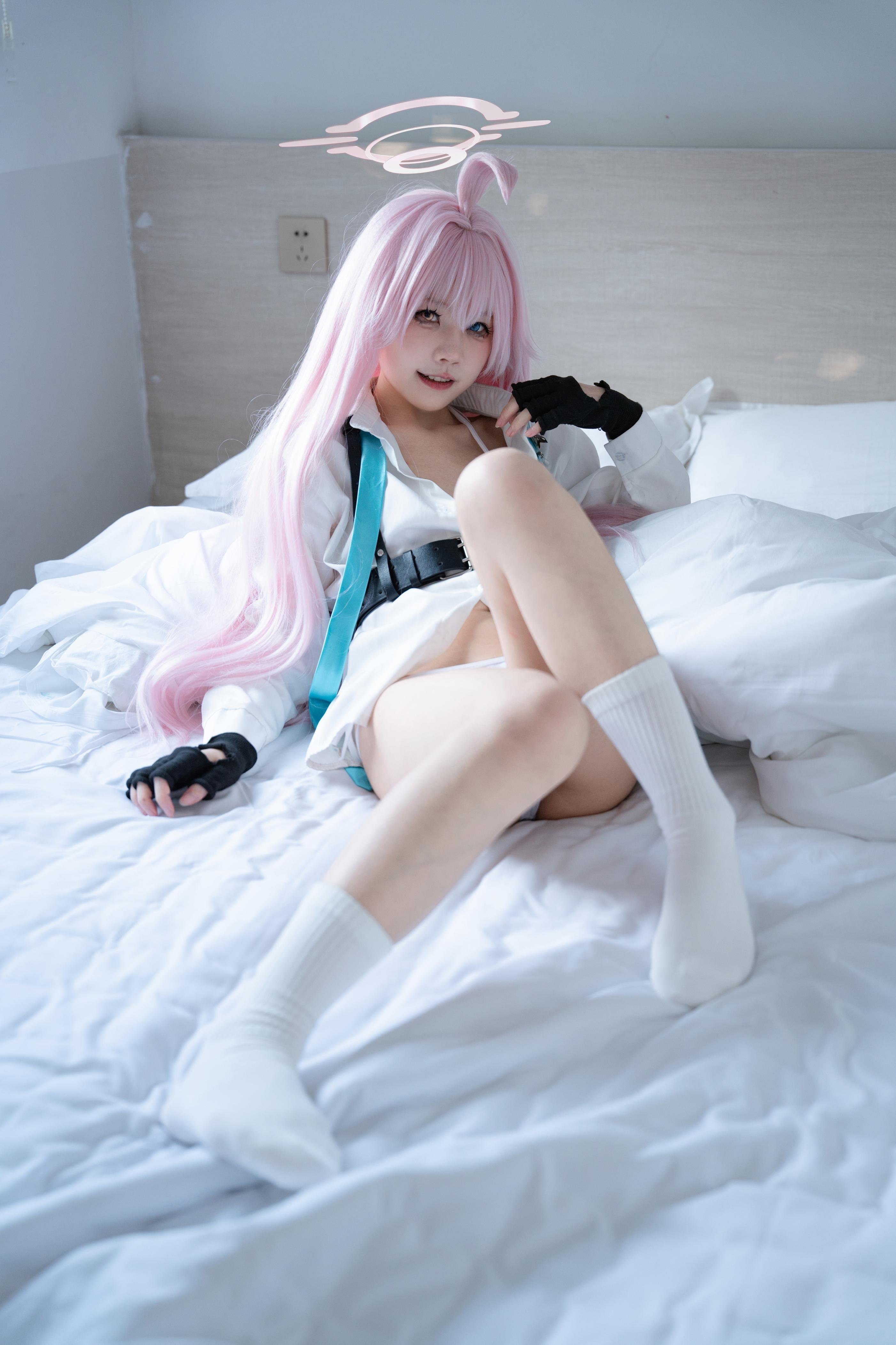 '[cosplay] 清水凪 - cos 小鸟游星野: Nữ sinh JK trong Đột Kích Xanh, chân dài quyến rũ, không chỉnh sửa 88P'