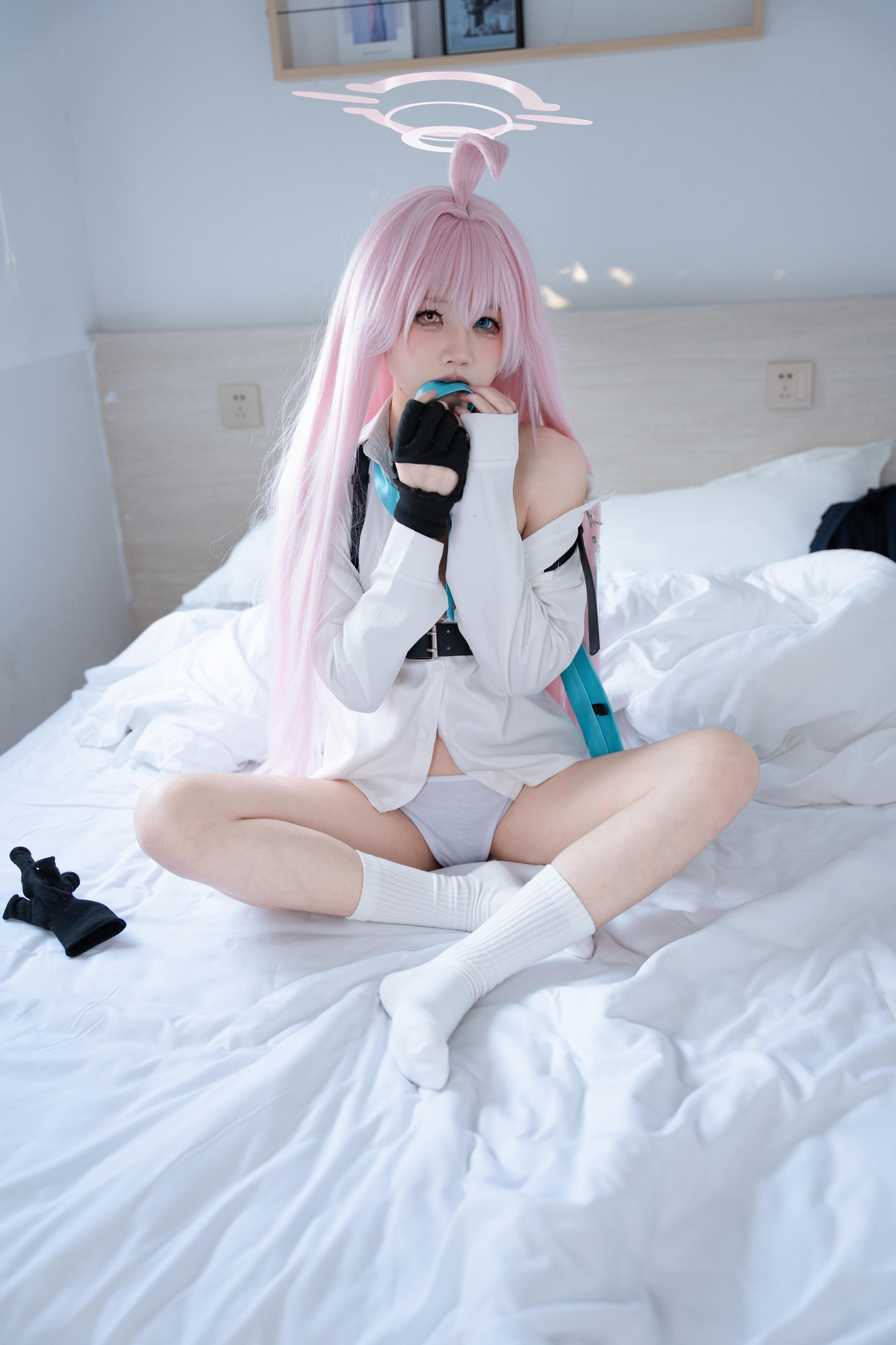 '[cosplay] 清水凪 - cos 小鸟游星野: Nữ sinh JK trong Đột Kích Xanh, chân dài quyến rũ, không chỉnh sửa 88P'