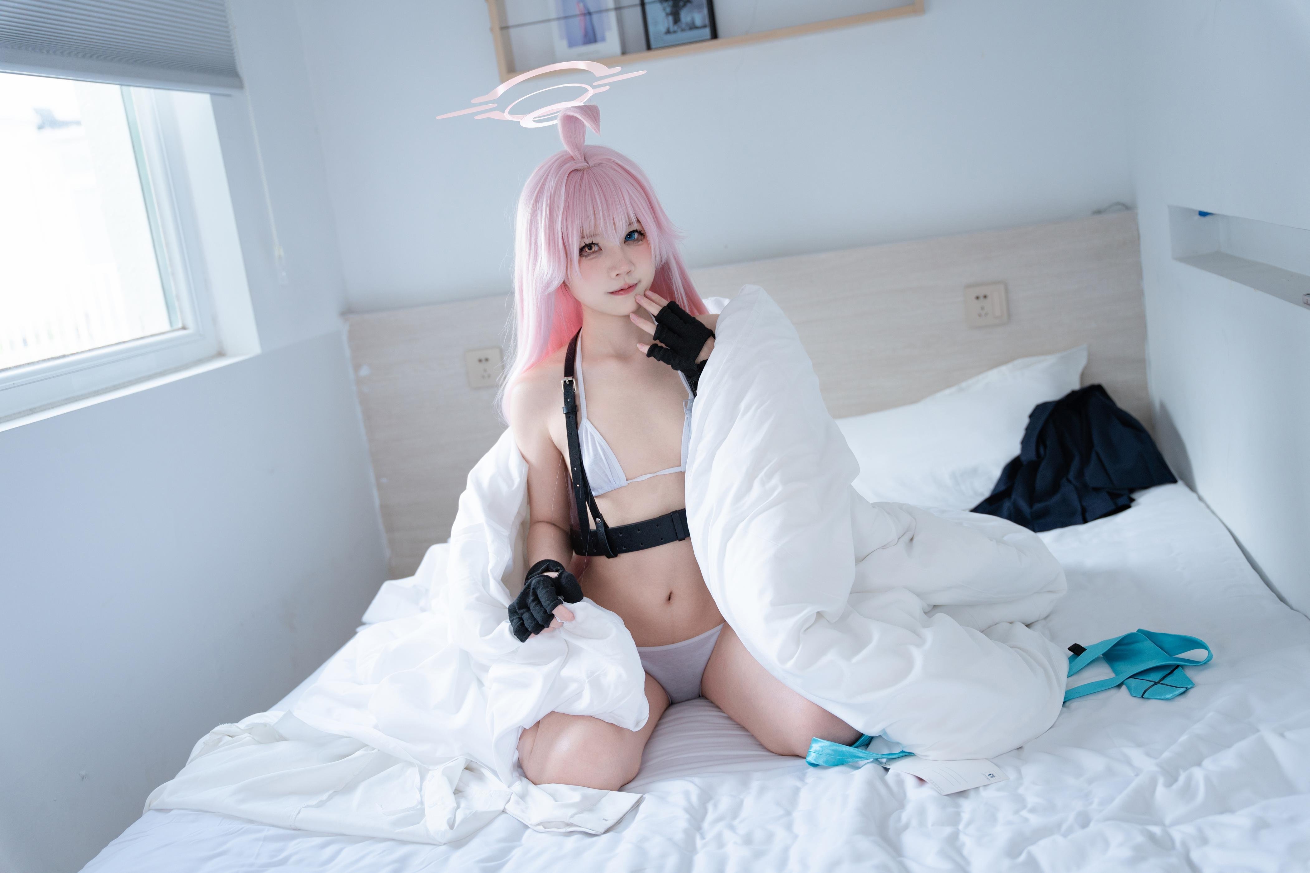 '[cosplay] 清水凪 - cos 小鸟游星野: Nữ sinh JK trong Đột Kích Xanh, chân dài quyến rũ, không chỉnh sửa 88P'