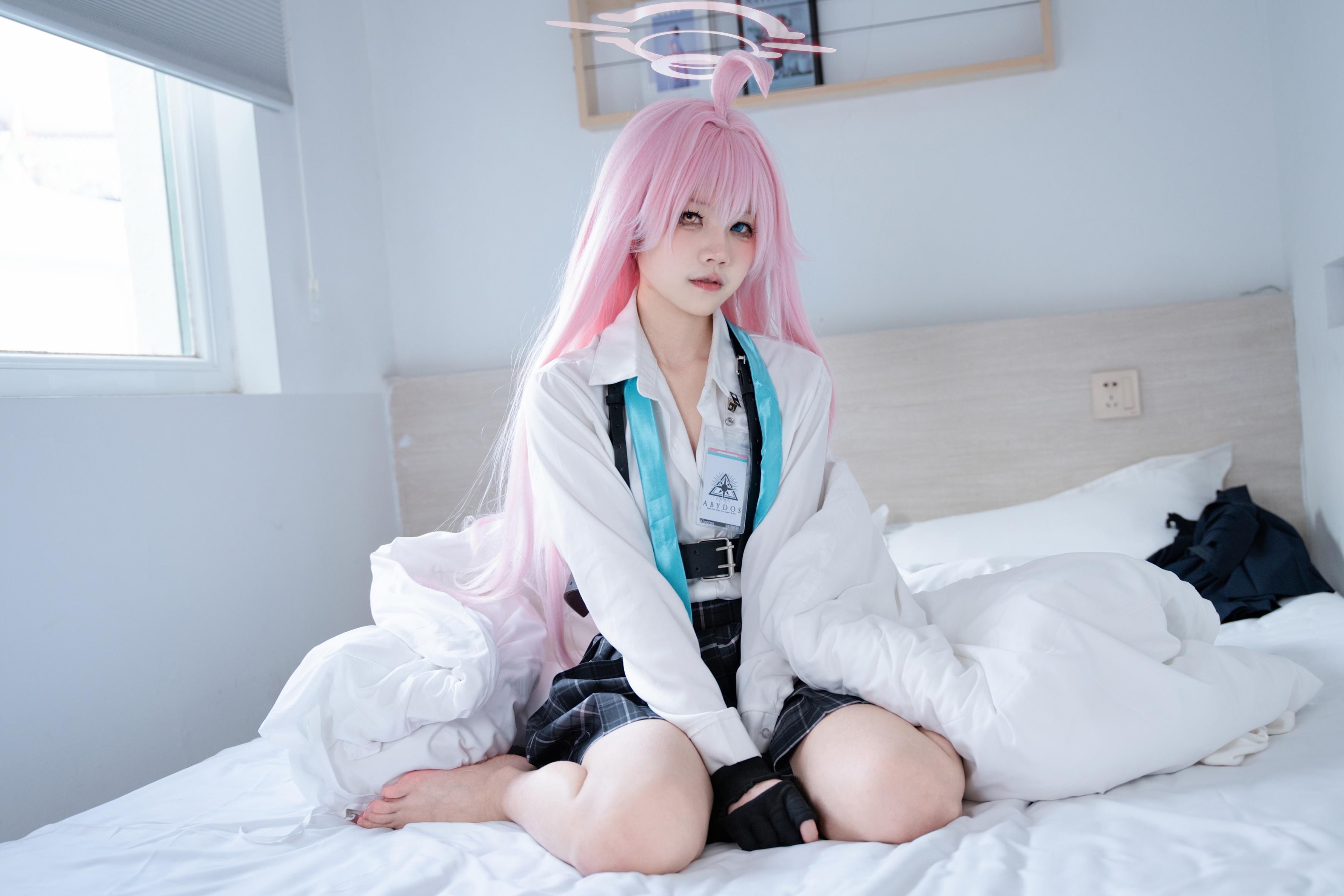 【コスプレ】清水凪 - コス 小鳥遊星野：リアルな碧蓝档案JK少女 制服破れ美脚玉足 極上セクシー無修正 88P