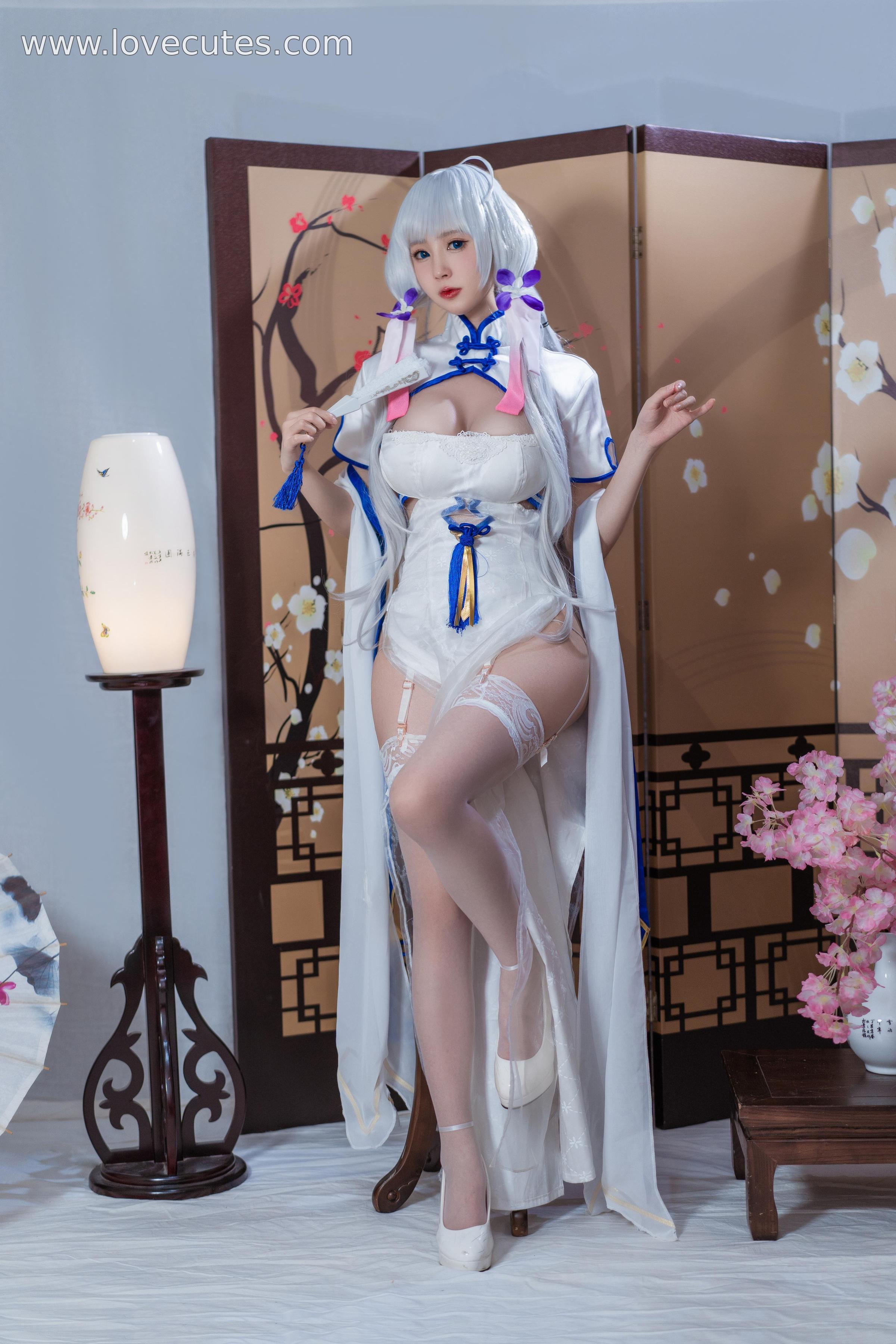 '[cosplay] Tây Viên Tự Nam Ca - Hình tượng 'Quang Huỳnh' trong tà áo dài: Sự hòa quyện giữa áo dài phương Đông và nhân vật hạm đội, thể hiện vẻ đẹp thanh lịch và quyến rũ 24P'