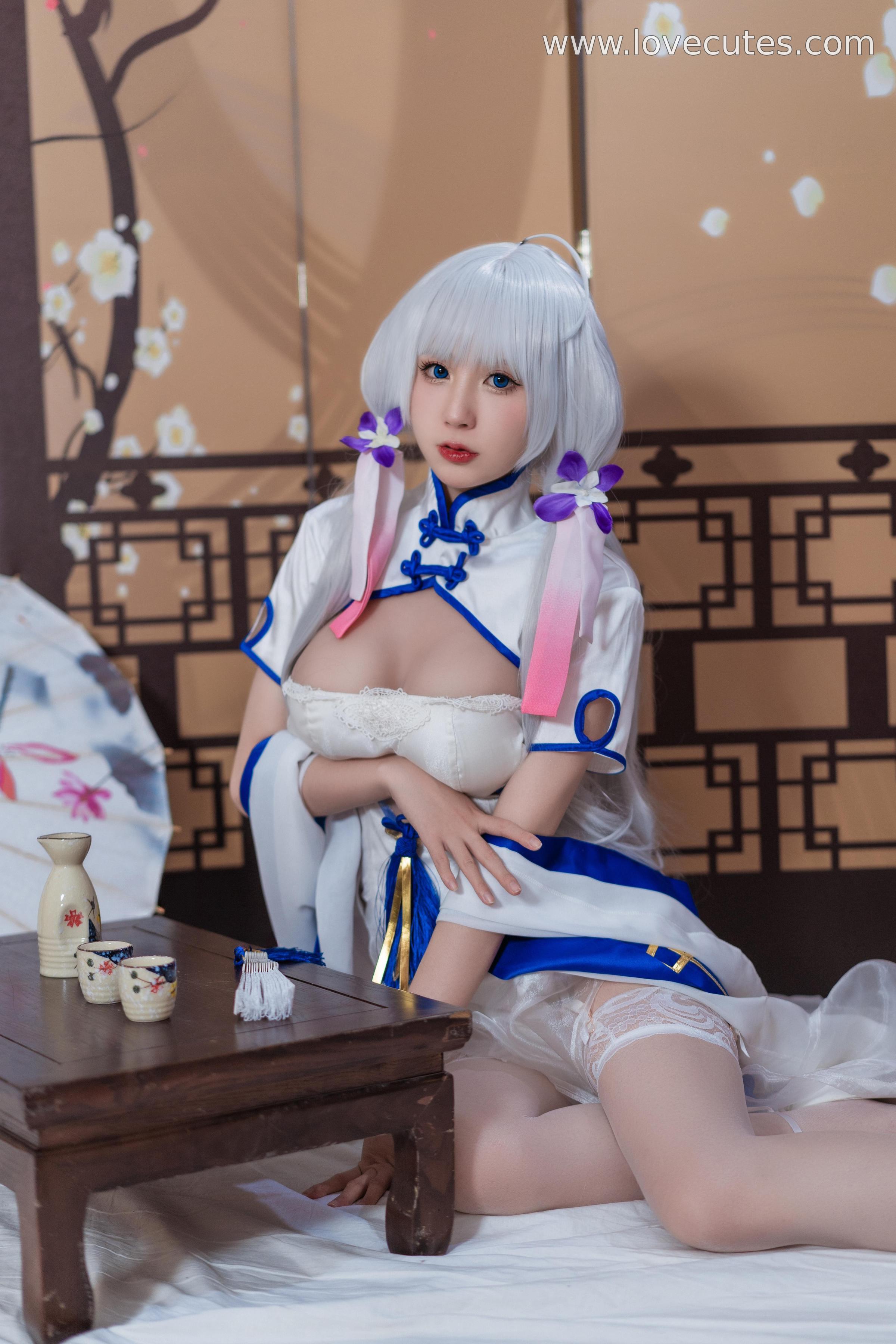 Cosplay] Nanka Nishinomiya - Azur Lane 'Shokaku' Qipao Style: A Fusion of Eastern Qipao and Kanmusu Character Showcasing Elegant and Sensual Visual Charm 24P