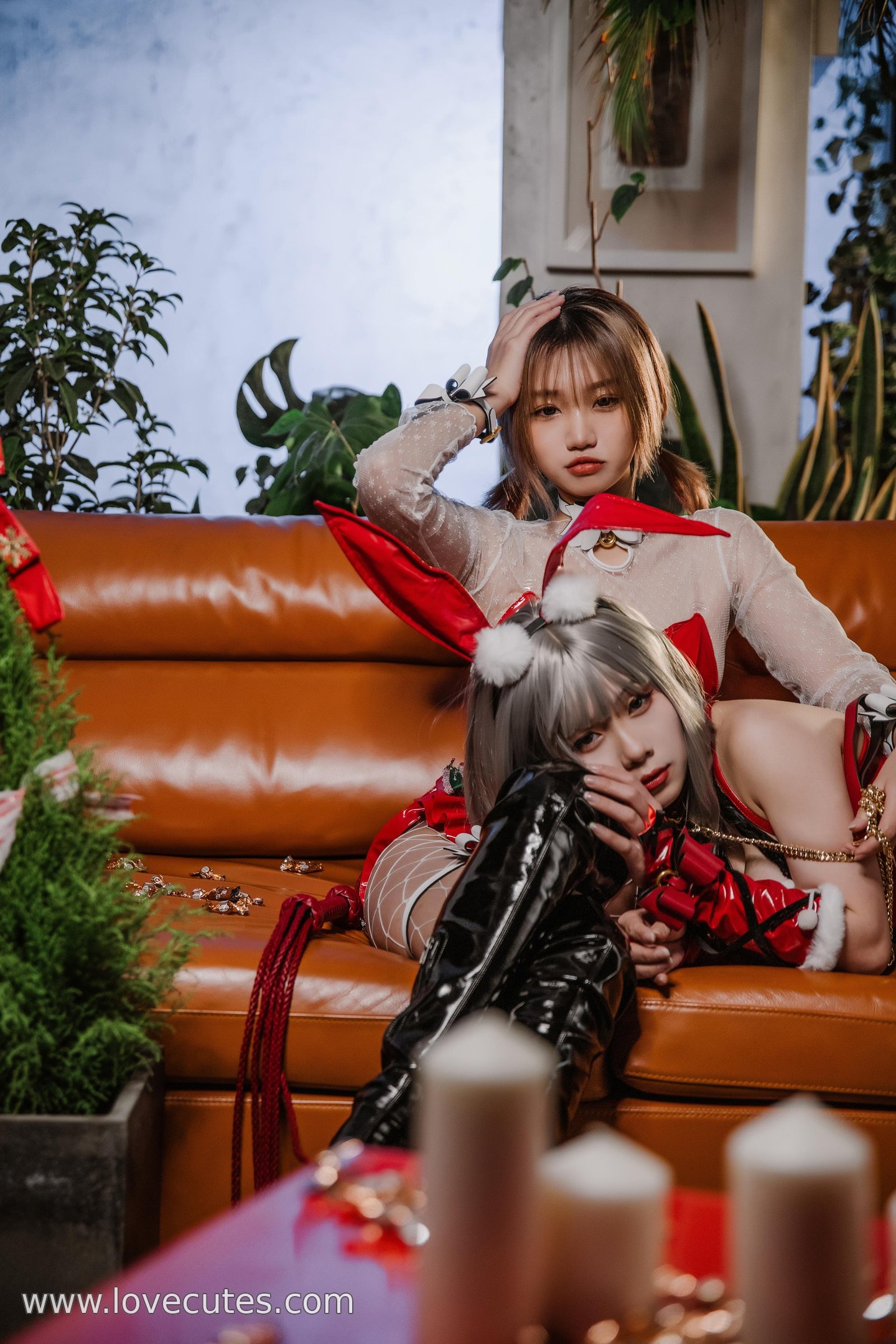 写真] 柒柒要乖哦 & 末夜787 - 双人クリスマスギフト：祝祭の雰囲気の中での甘辛な双人私房、魅惑のヒップラインと親密なインタラクション 64P