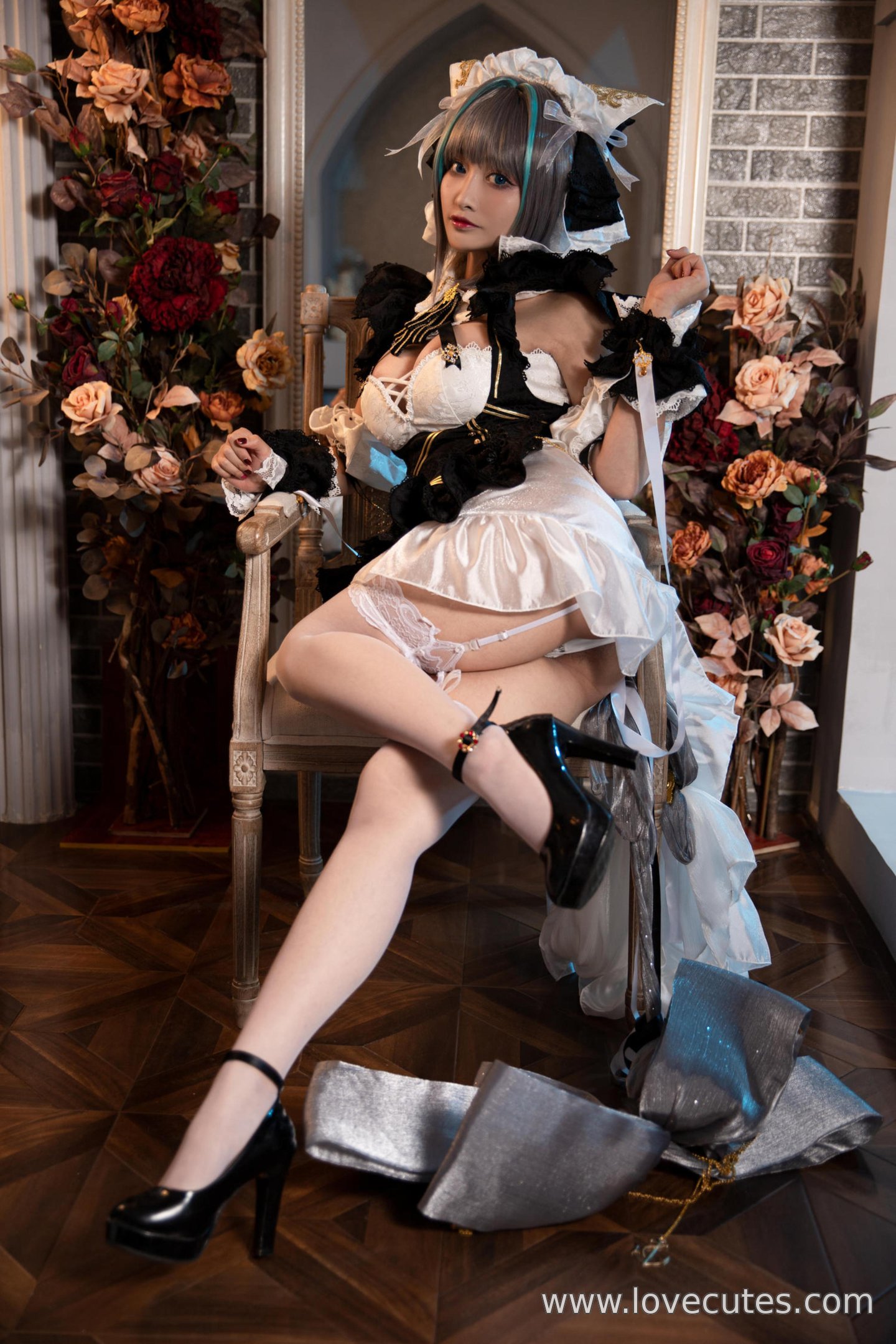 '[cosplay] 洛璃 LoLiSAMA - cos Chai Quận: Thực Tế Bích Lam Hàng Tuyến Mèo Nữ Tai Thú, Trang Phục Rách, Tất Trắng, Ngực Khủng, Mông Đẹp, Kích Thích Tột Độ 67P'