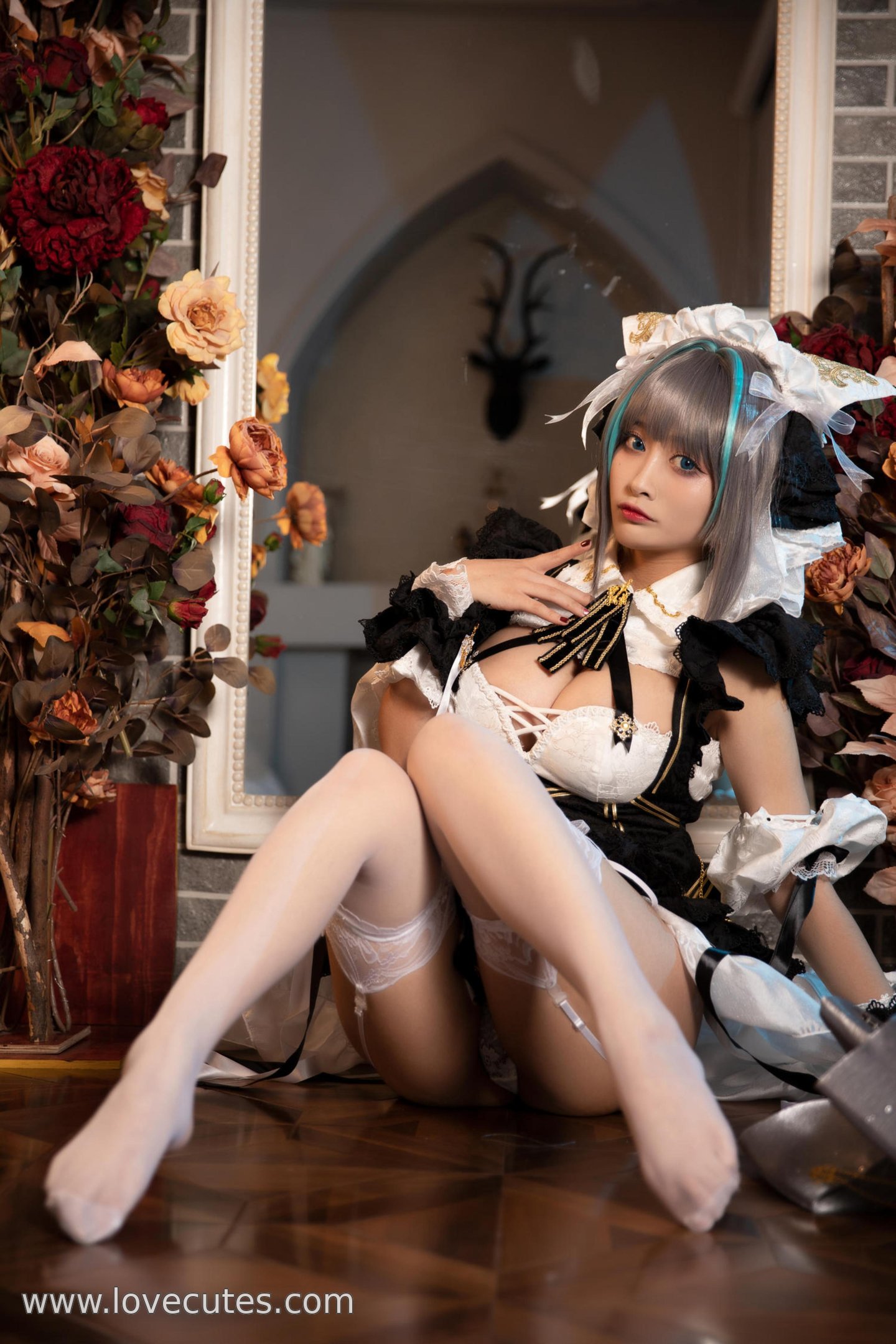 '[cosplay] 洛璃 LoLiSAMA - cos Chai Quận: Thực Tế Bích Lam Hàng Tuyến Mèo Nữ Tai Thú, Trang Phục Rách, Tất Trắng, Ngực Khủng, Mông Đẹp, Kích Thích Tột Độ 67P'