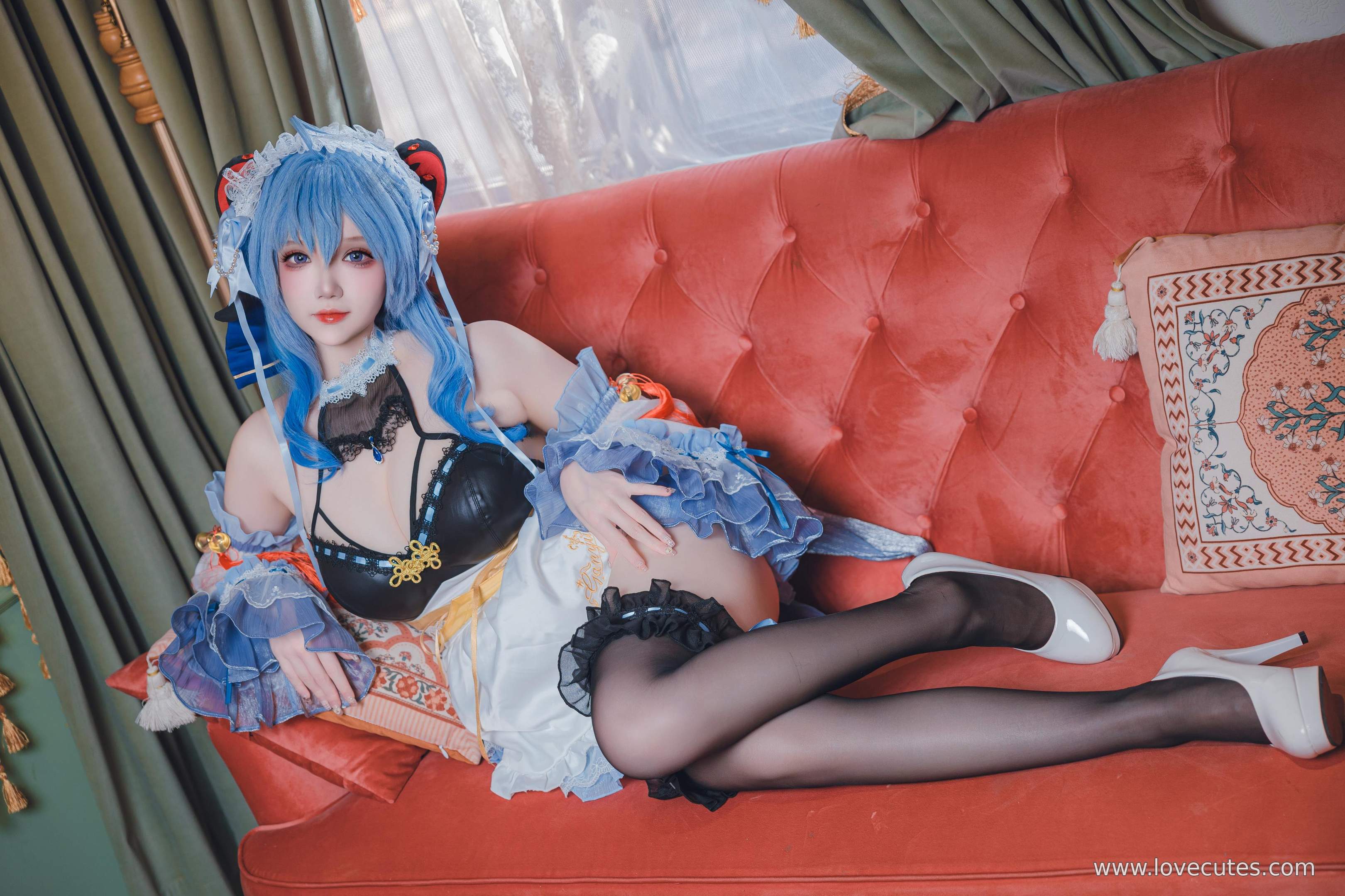 costume play] 雪晴Astra - 甘雨メイド：黒ストッキングのメイドスタイル、優しさとセクシーさの共存 31P1V