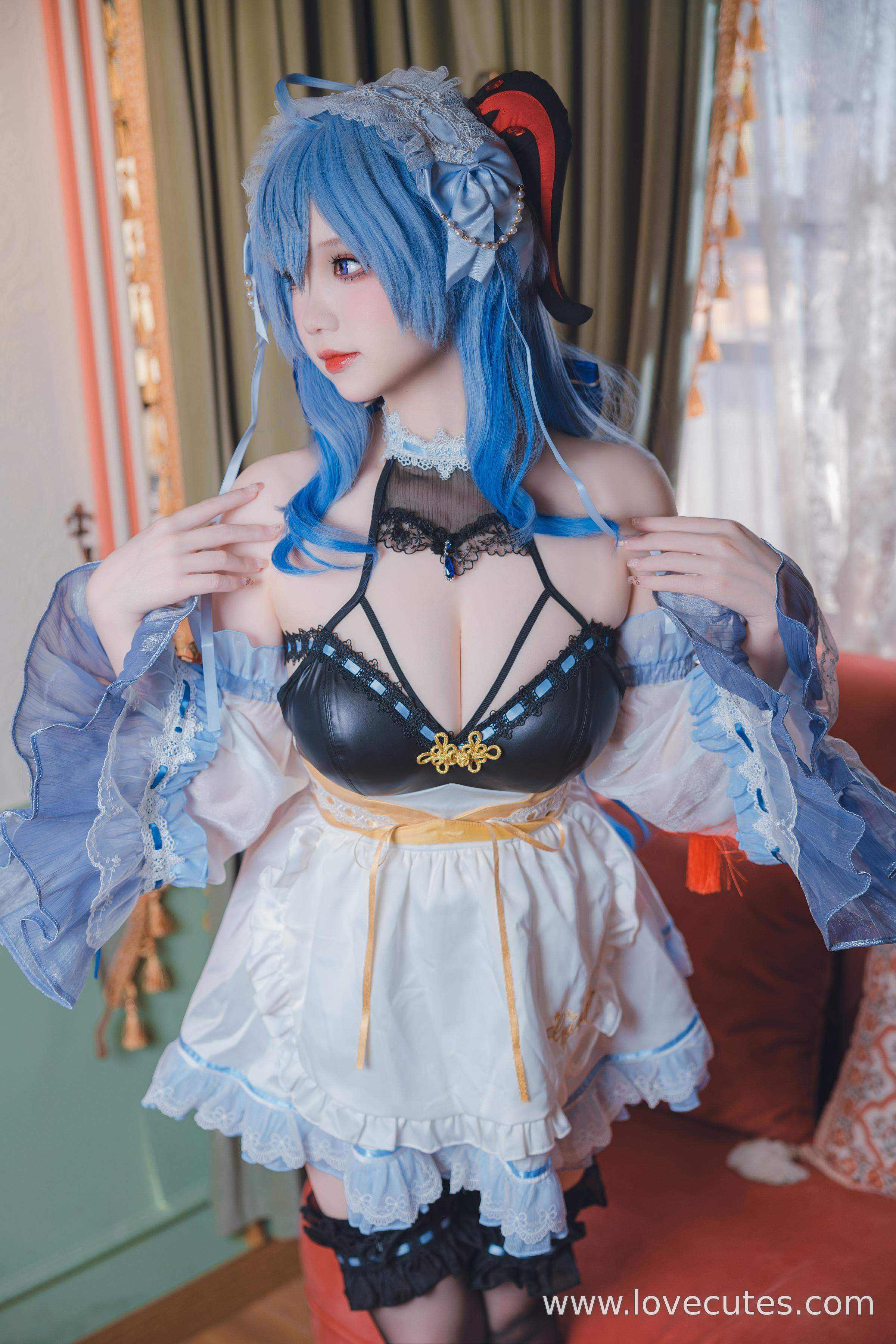 costume play] 雪晴Astra - 甘雨メイド：黒ストッキングのメイドスタイル、優しさとセクシーさの共存 31P1V