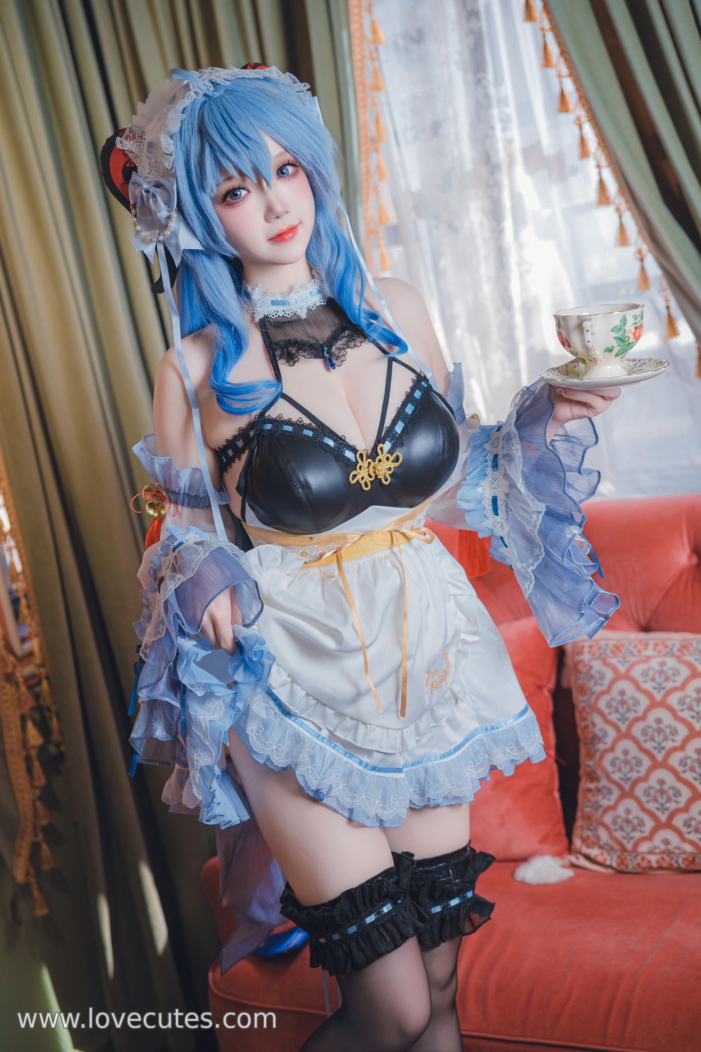 cosplay] 雪晴Astra - 甘雨女僕：黑絲女僕造型的角色還原，溫柔與性感並存的私房風格 31P1V