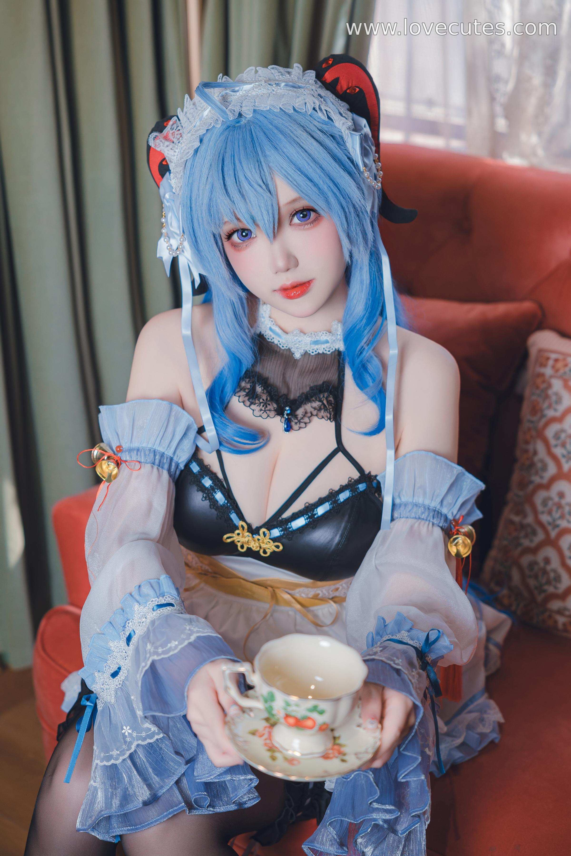 cosplay] 雪晴Astra - 甘雨女僕：黑絲女僕造型的角色還原，溫柔與性感並存的私房風格 31P1V