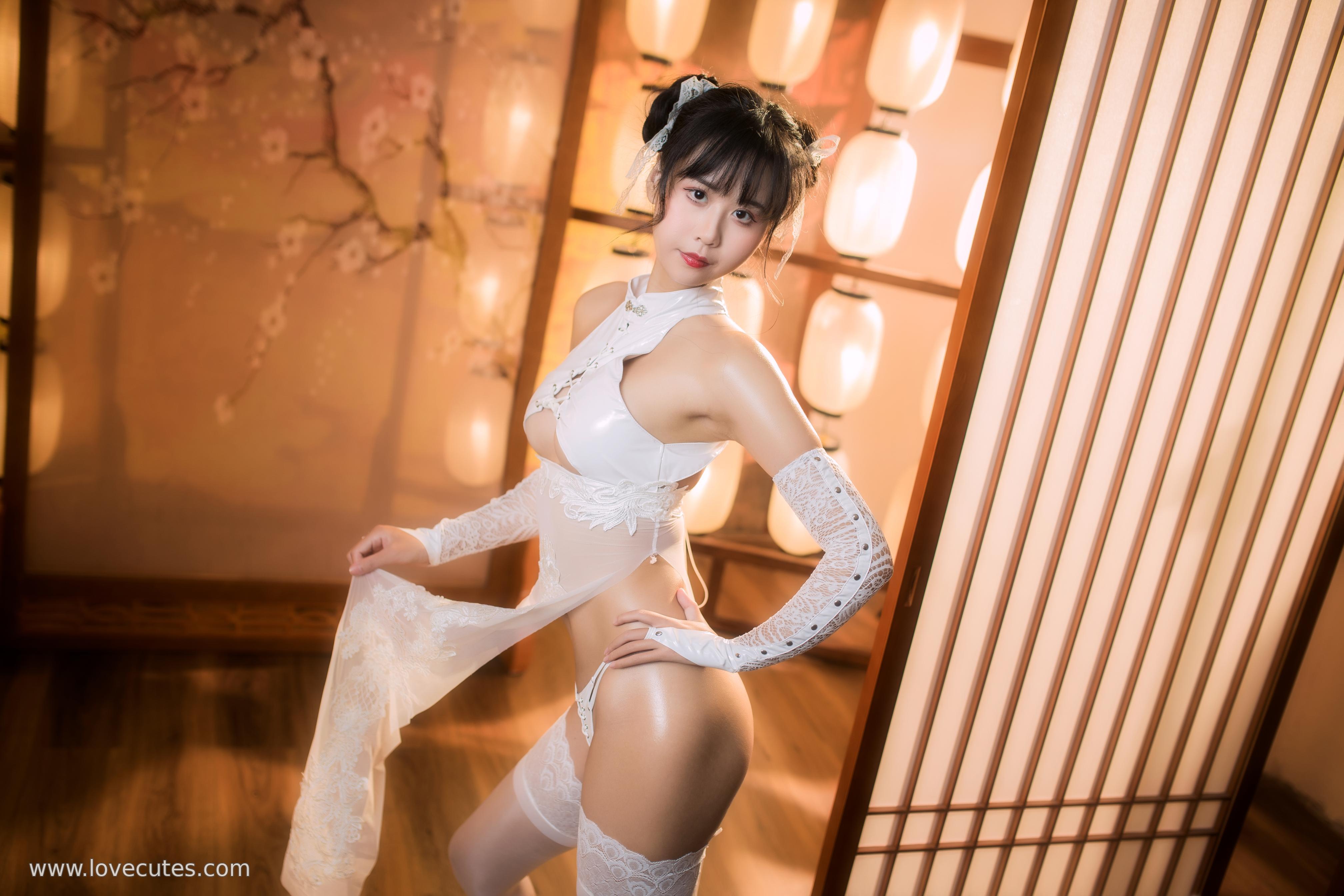 Cosplay] Mengyao0 - Miyan: An Original Look of High Heels and Lace Stockings, Cold and Sexy Expression in a Smoky Atmosphere 30P