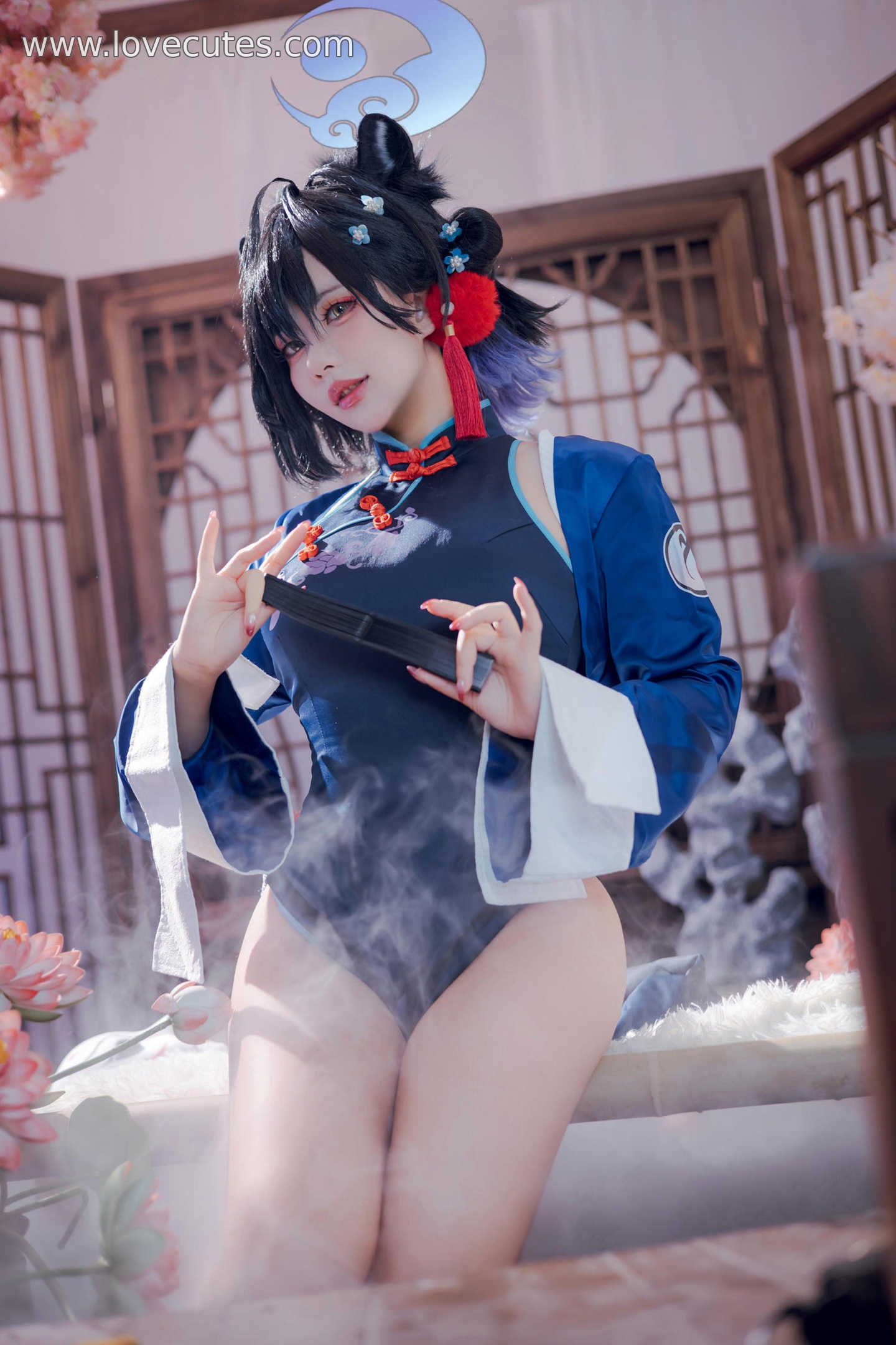 Cosplay] Is It a Bear Cub? - Tsukihara Kaguya: Traditional Qipao + Ancient Costume Vibe, Alluring Gaze and Poses, Impeccable Details, 55P
