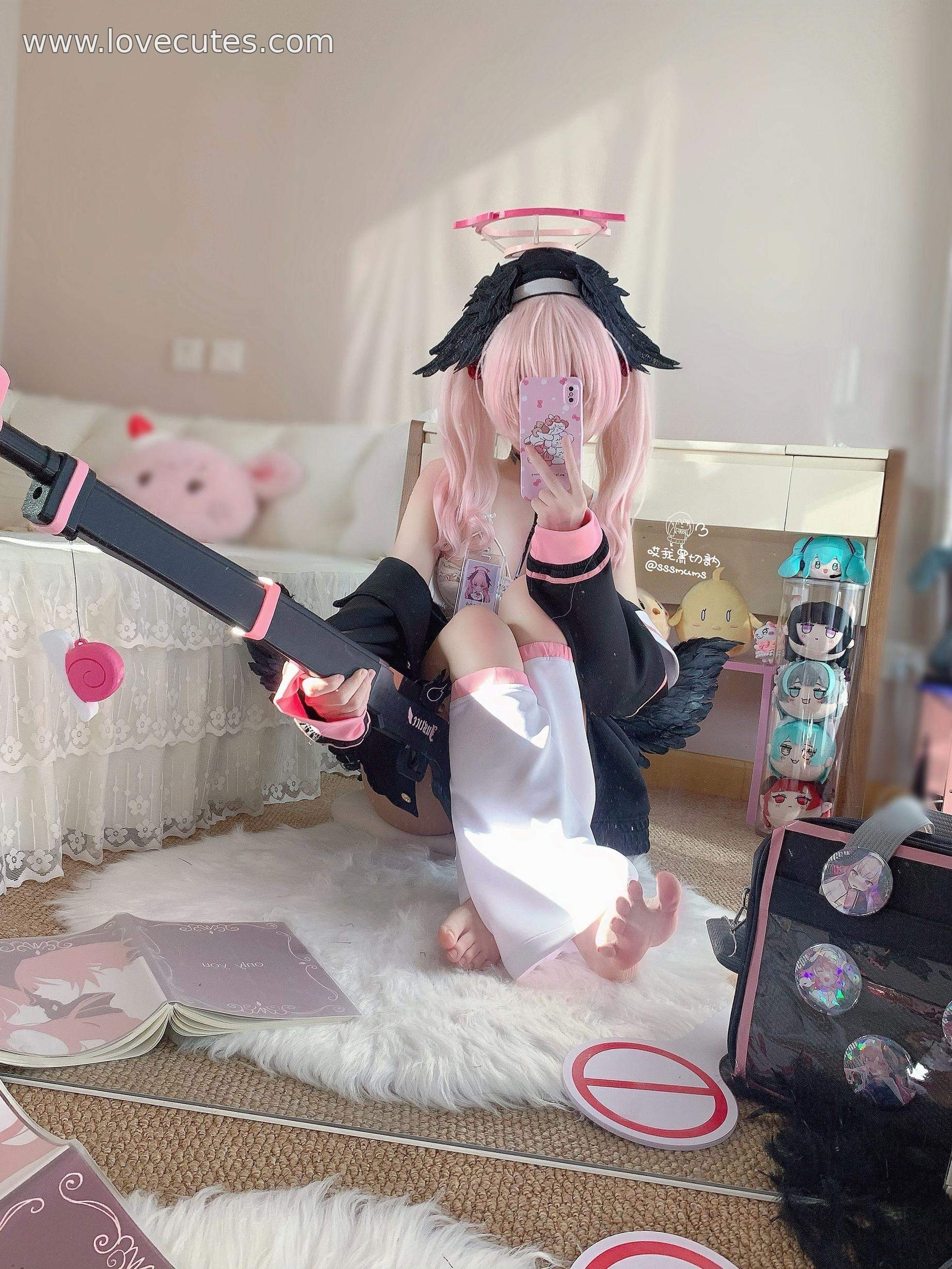 Cosplay] Aih, I'm Black Cut - Xia Jiang Xiaochun: Recreating the Uniform Style of Blue Archive Characters in a Campus JK Aesthetic, Highlighting Character Atmosphere and Expressions, Includes 46P3V
