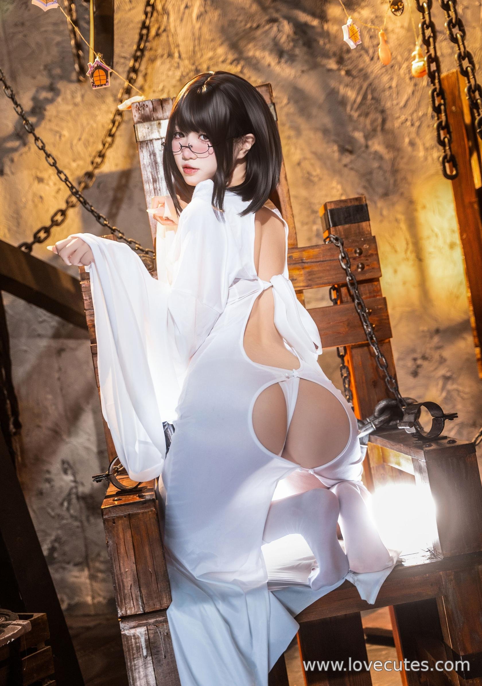 costume play] 柒柒不可爱 - 幽霊娘：神秘な雰囲気のテーマ写真 妆造とシーンが際立つ 画面感強 87P