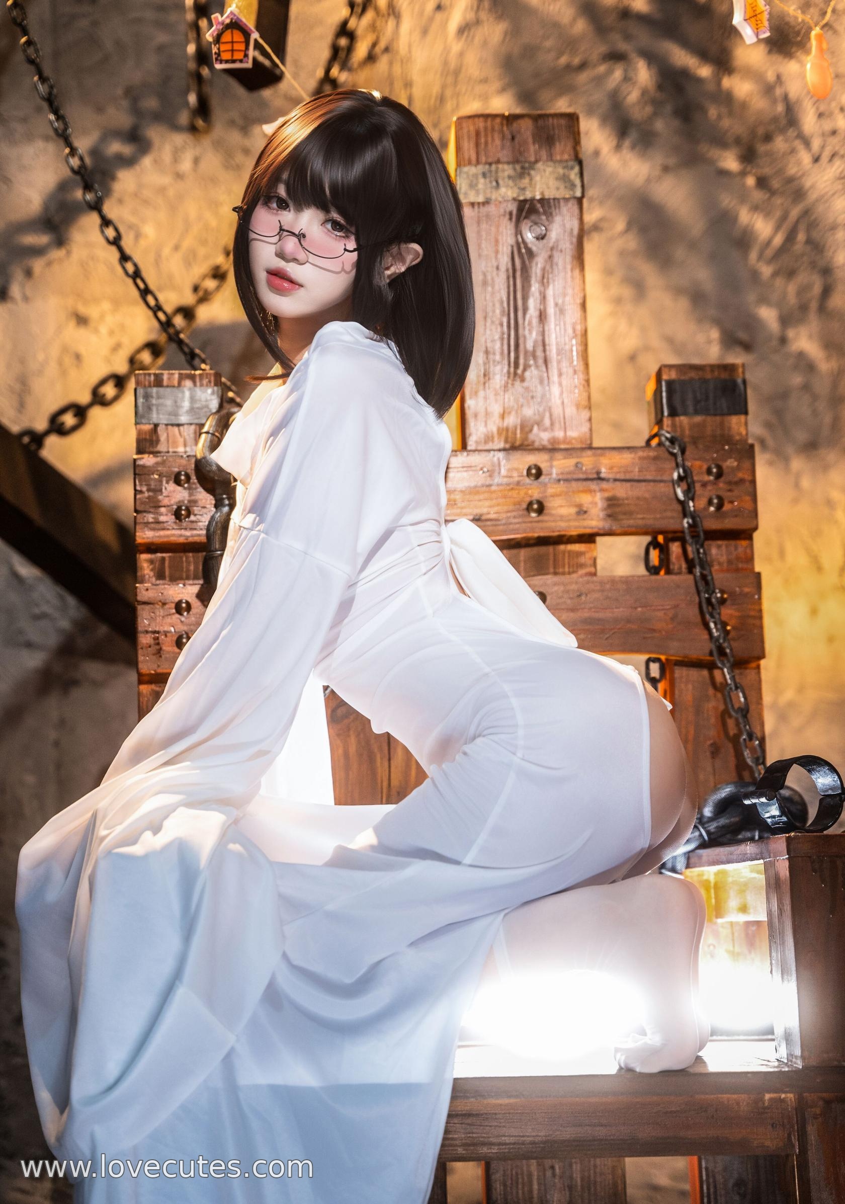 costume play] 柒柒不可爱 - 幽霊娘：神秘な雰囲気のテーマ写真 妆造とシーンが際立つ 画面感強 87P