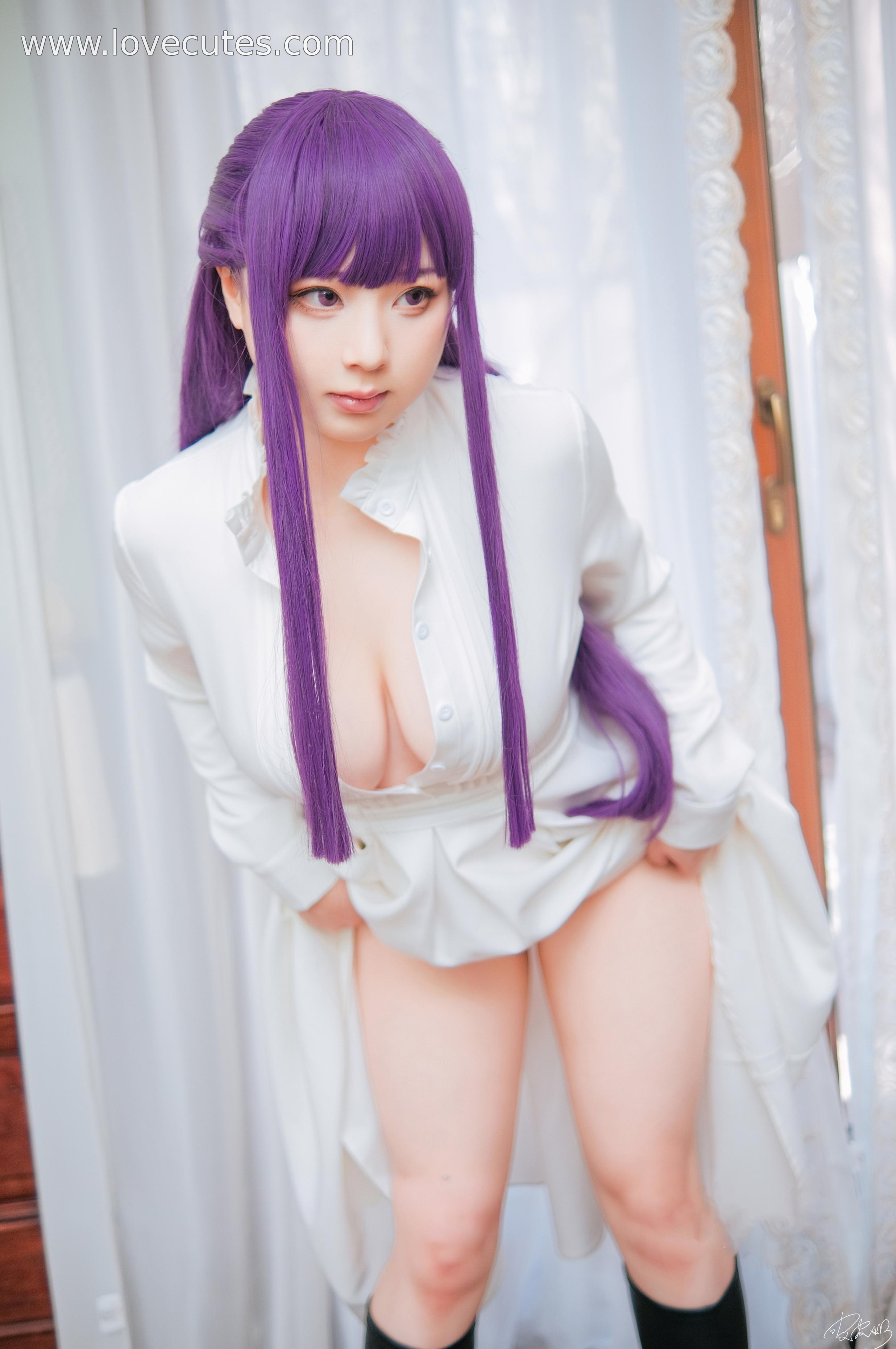 Cosplay] Pipi Nai - Filen: Reviving the Character of Filen from the Buried Frelian with Mage Costume and Serene Aura, Featuring 62 Pages of Character Expressions and Atmosphere